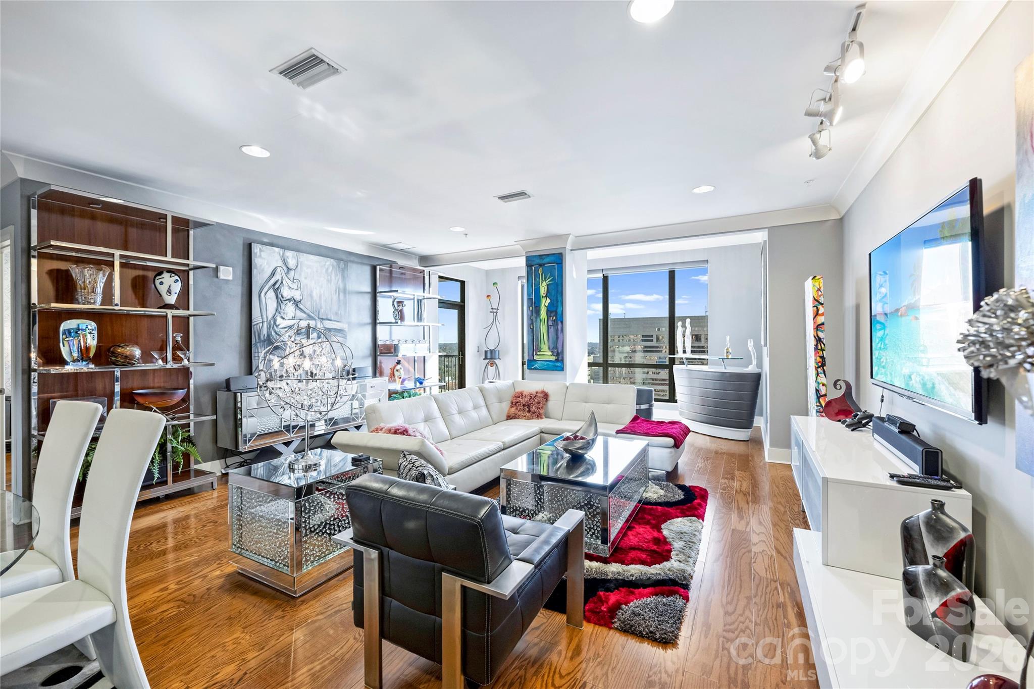 222 S Caldwell Street Unit: 1612