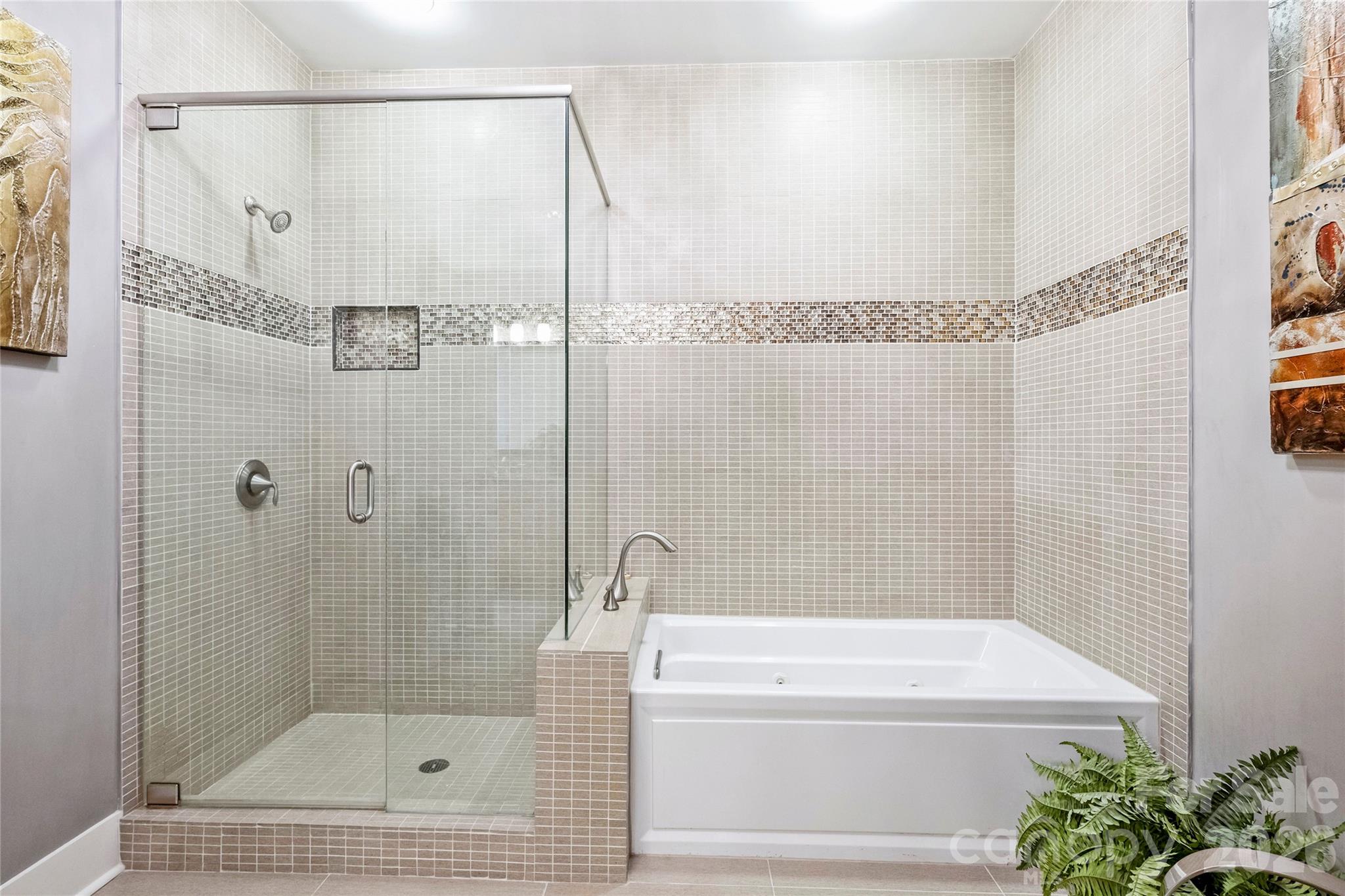 222 S Caldwell Street Unit: 1612