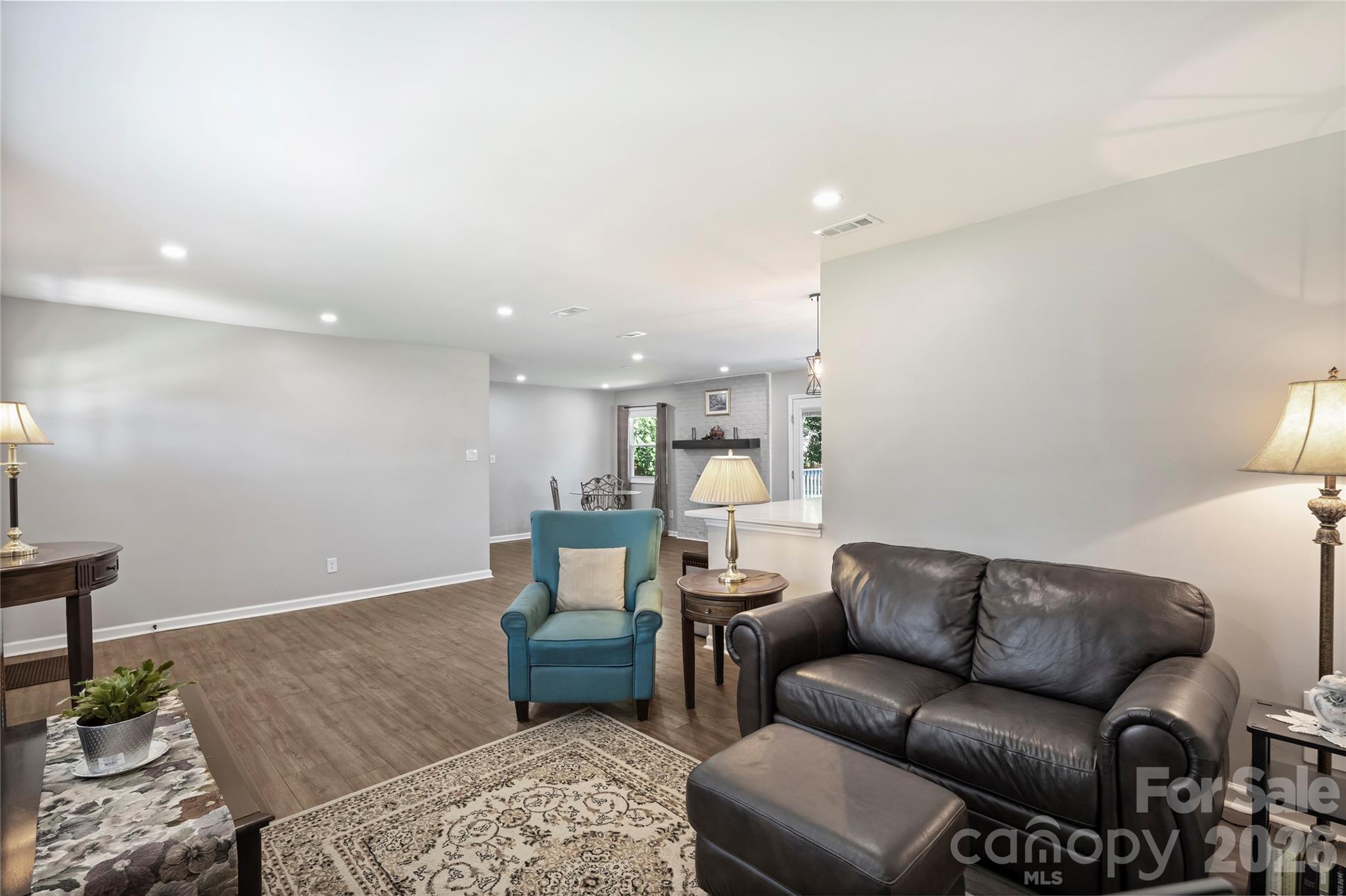 3724 Cobbleridge Drive