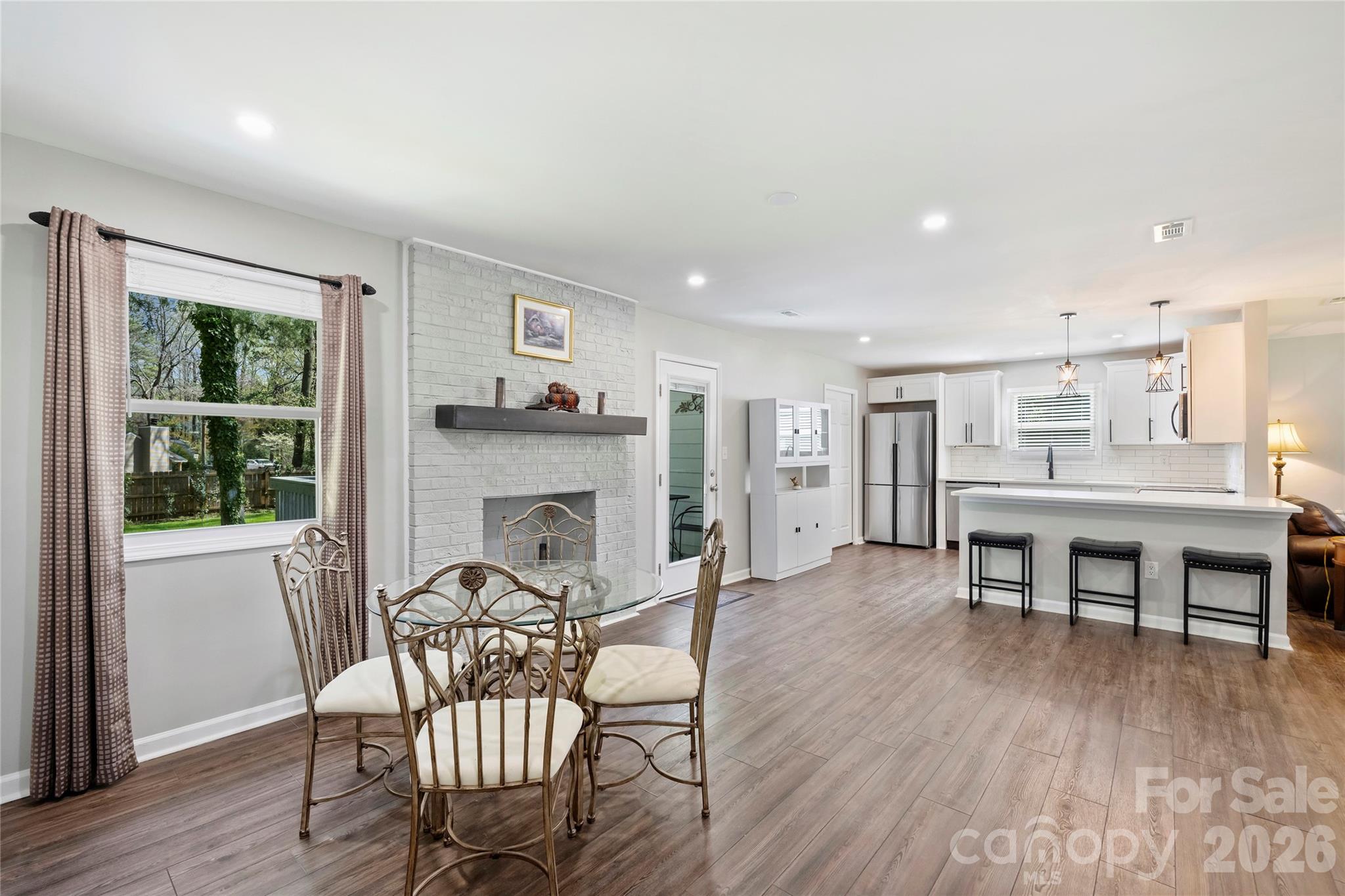 3724 Cobbleridge Drive