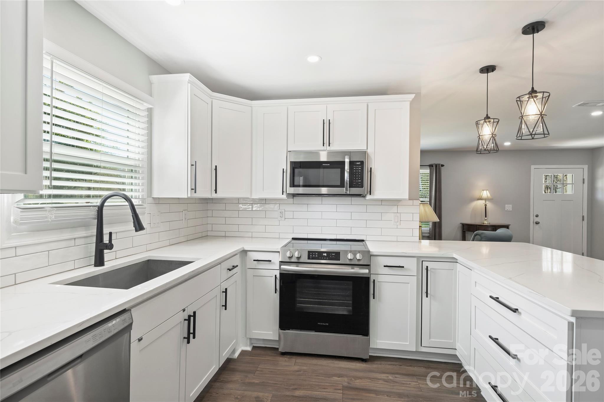 3724 Cobbleridge Drive