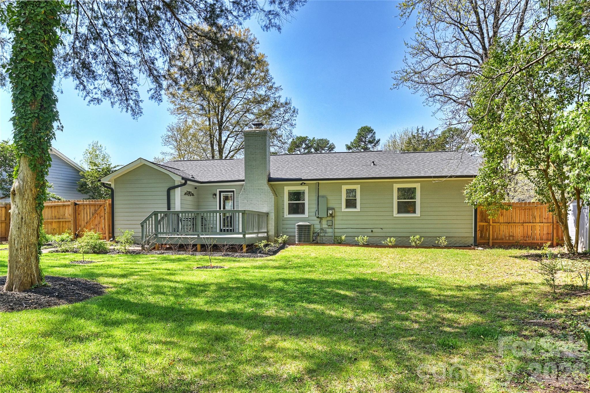 3724 Cobbleridge Drive