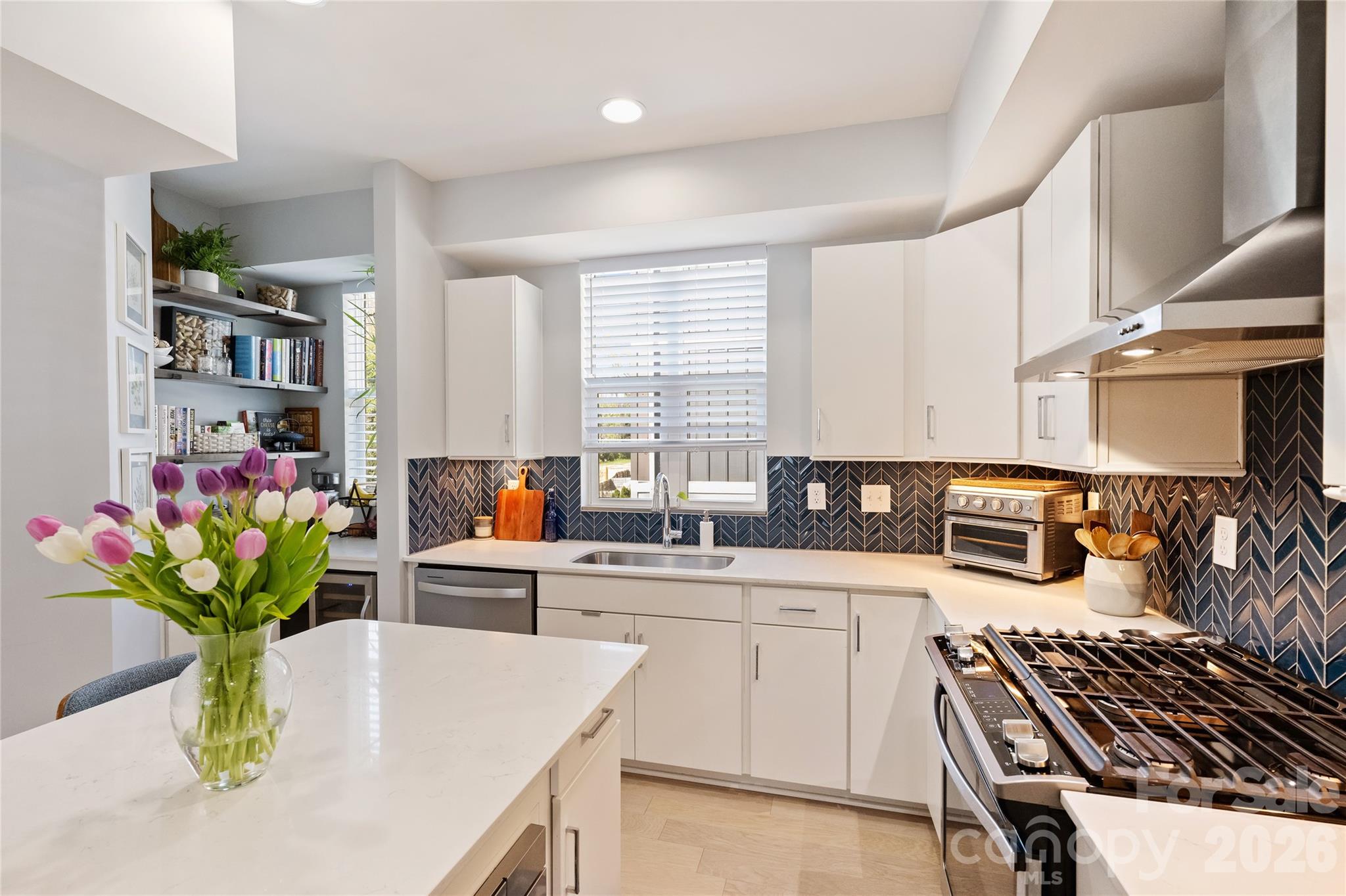 1651 Duckworth Avenue