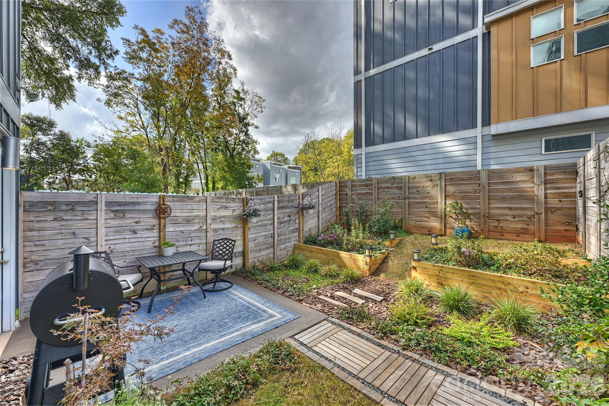 1651 Duckworth Avenue