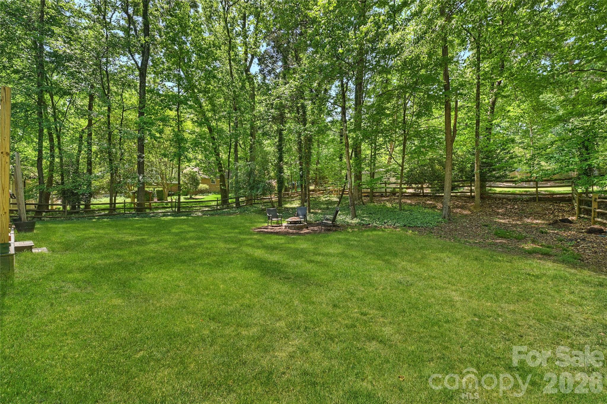 5525 Lancelot Drive