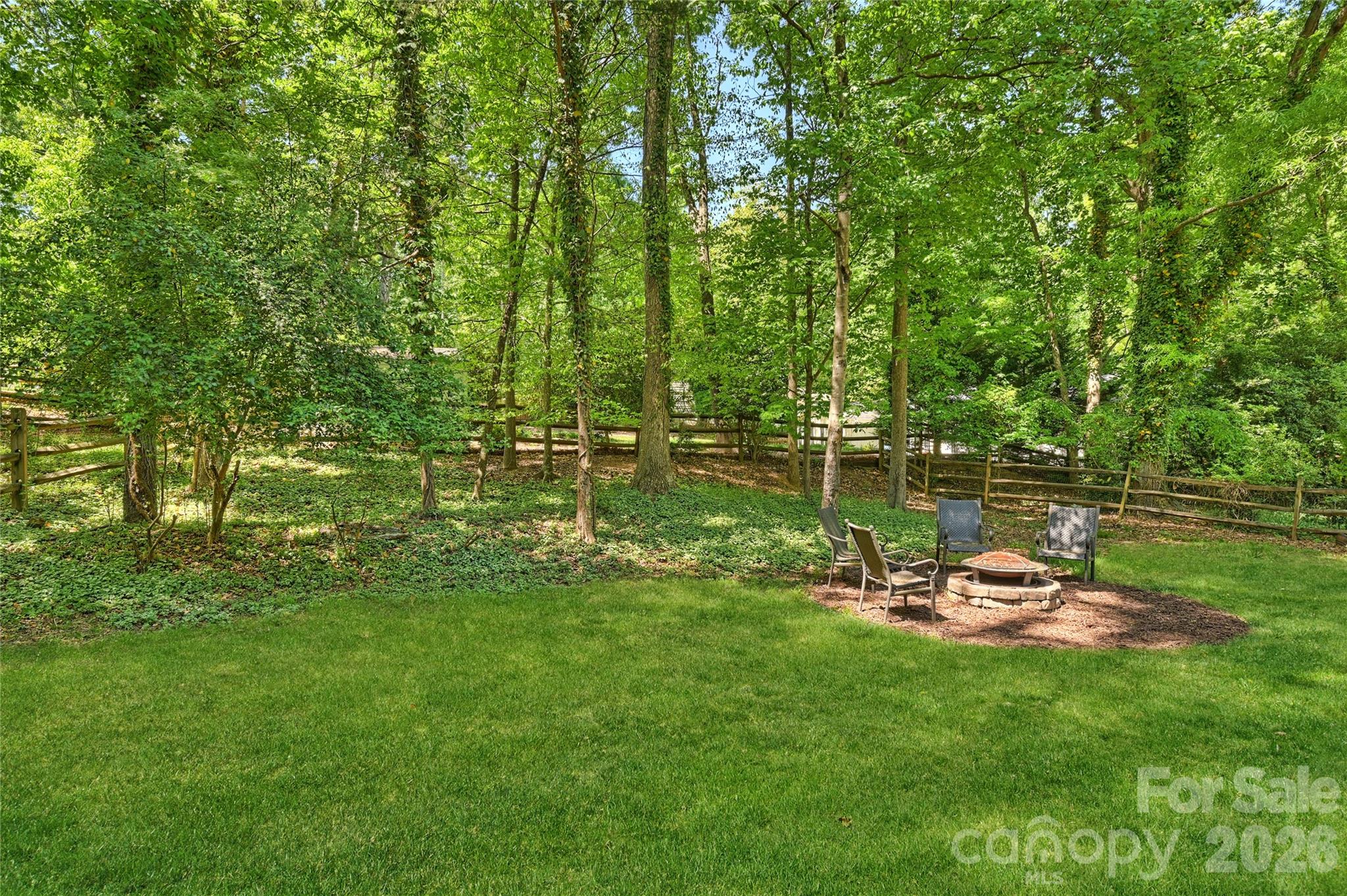 5525 Lancelot Drive