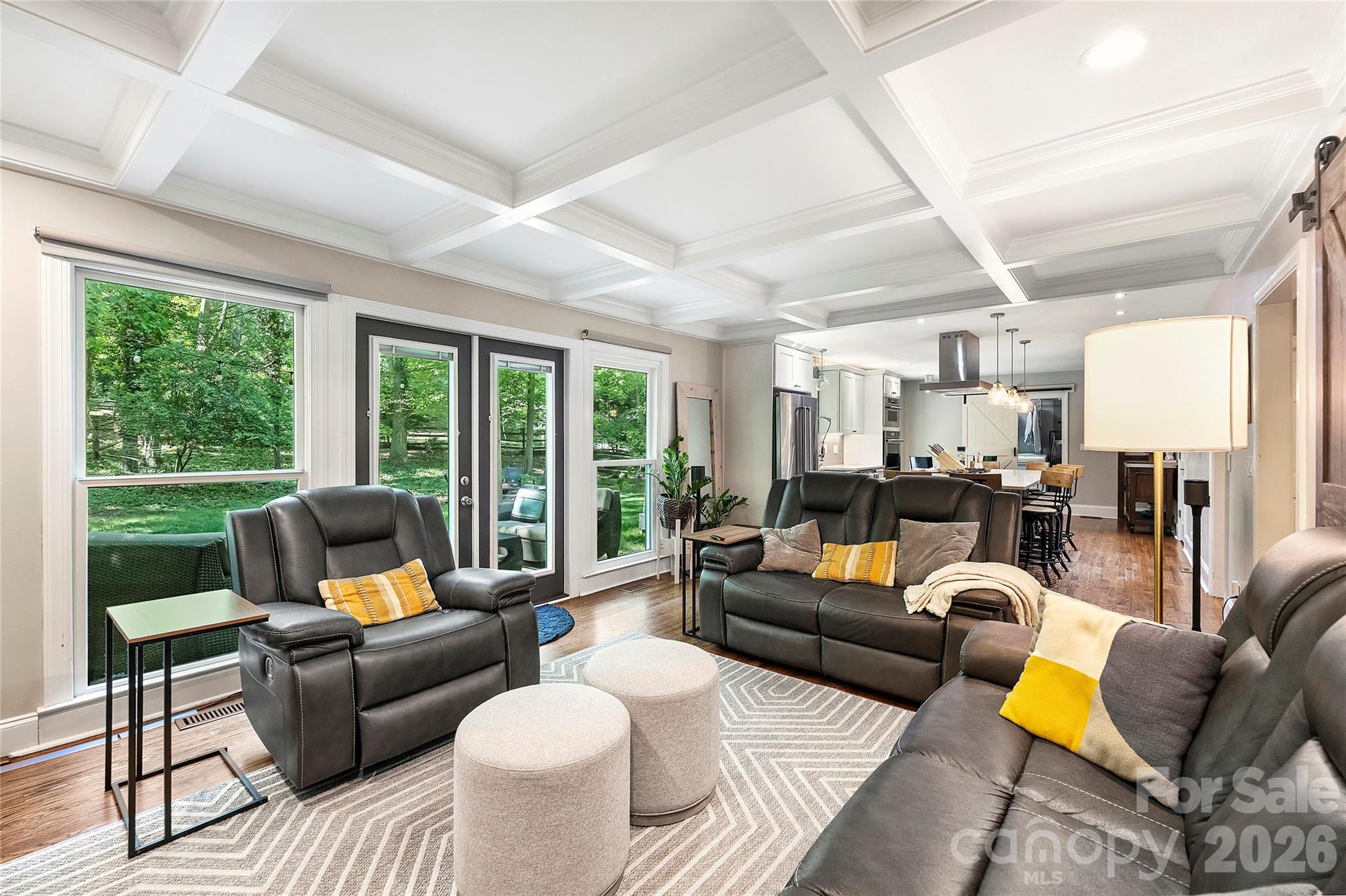 5525 Lancelot Drive