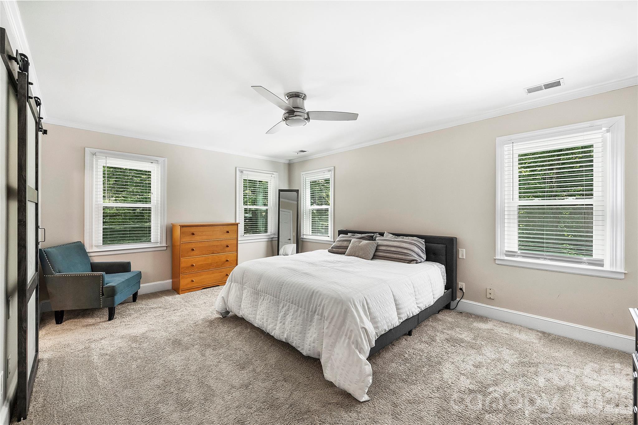5525 Lancelot Drive