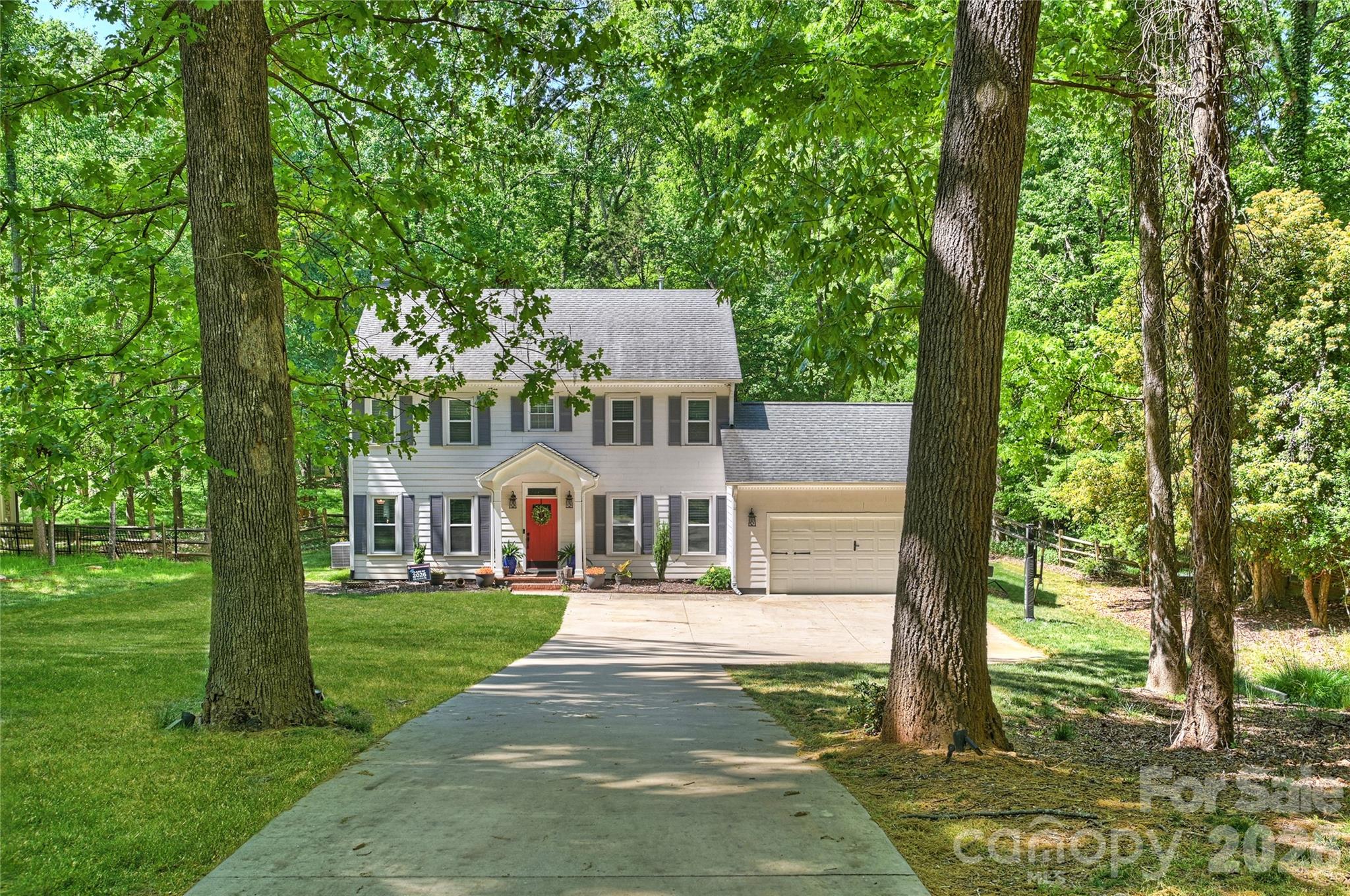 5525 Lancelot Drive