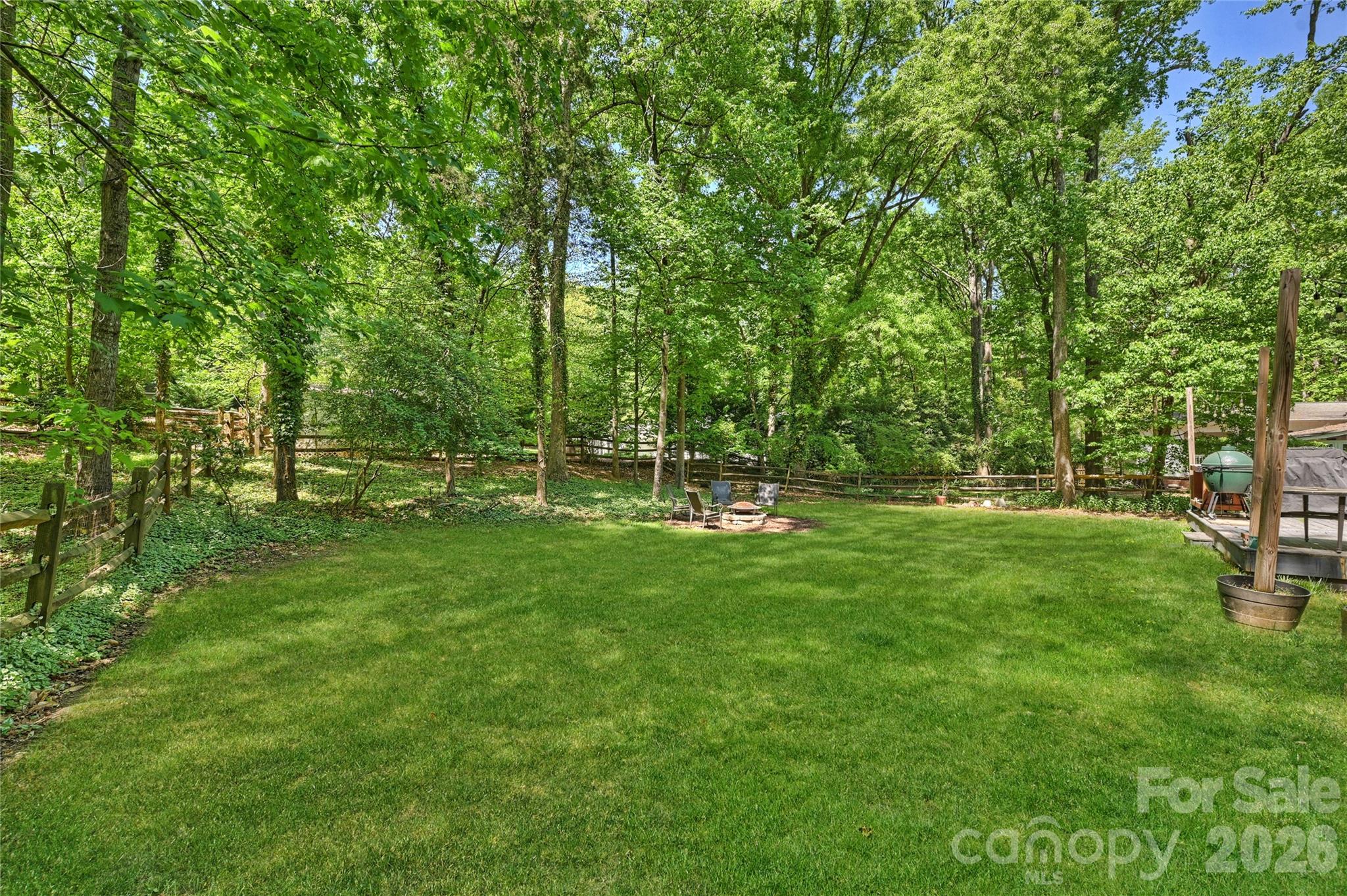 5525 Lancelot Drive
