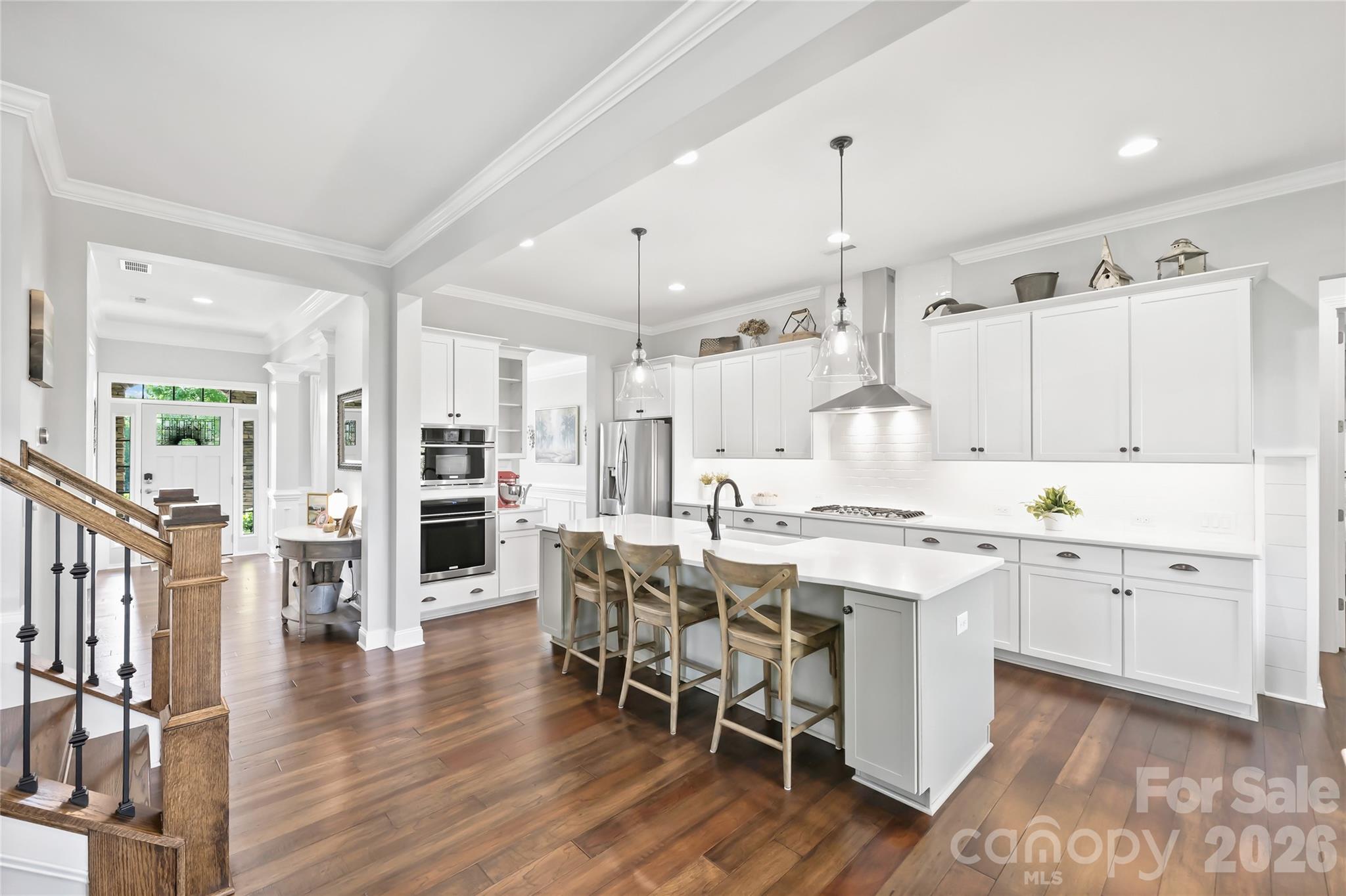 1009 Marlebone Court