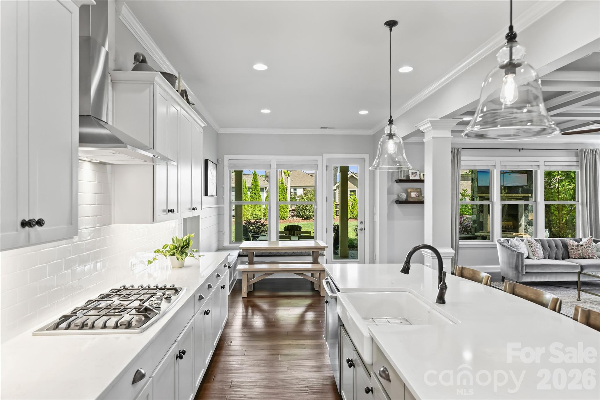 1009 Marlebone Court