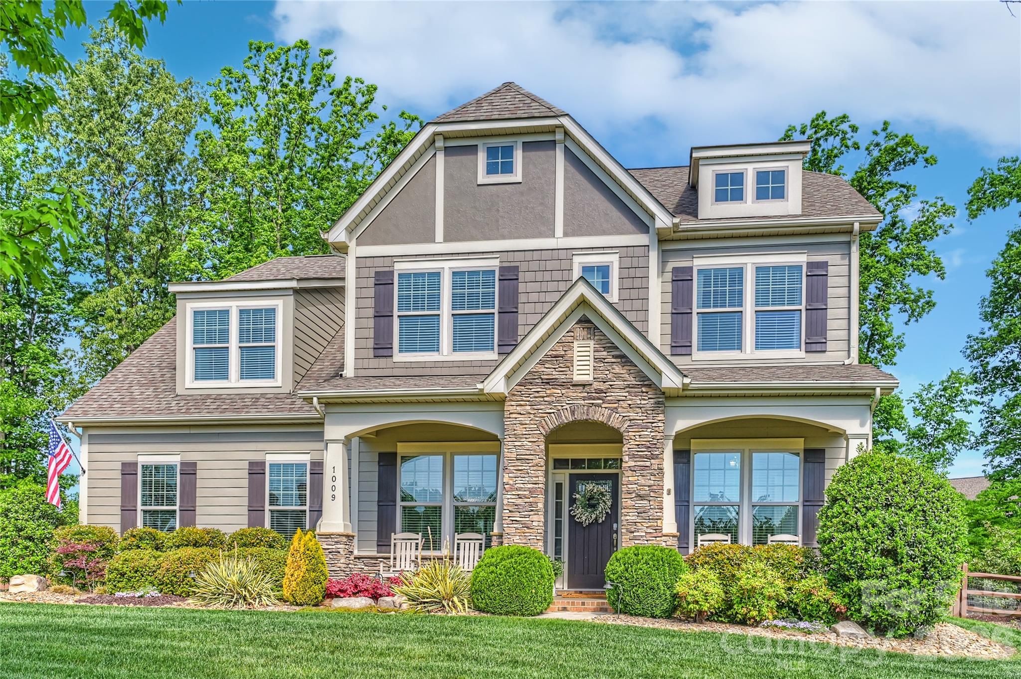 1009 Marlebone Court