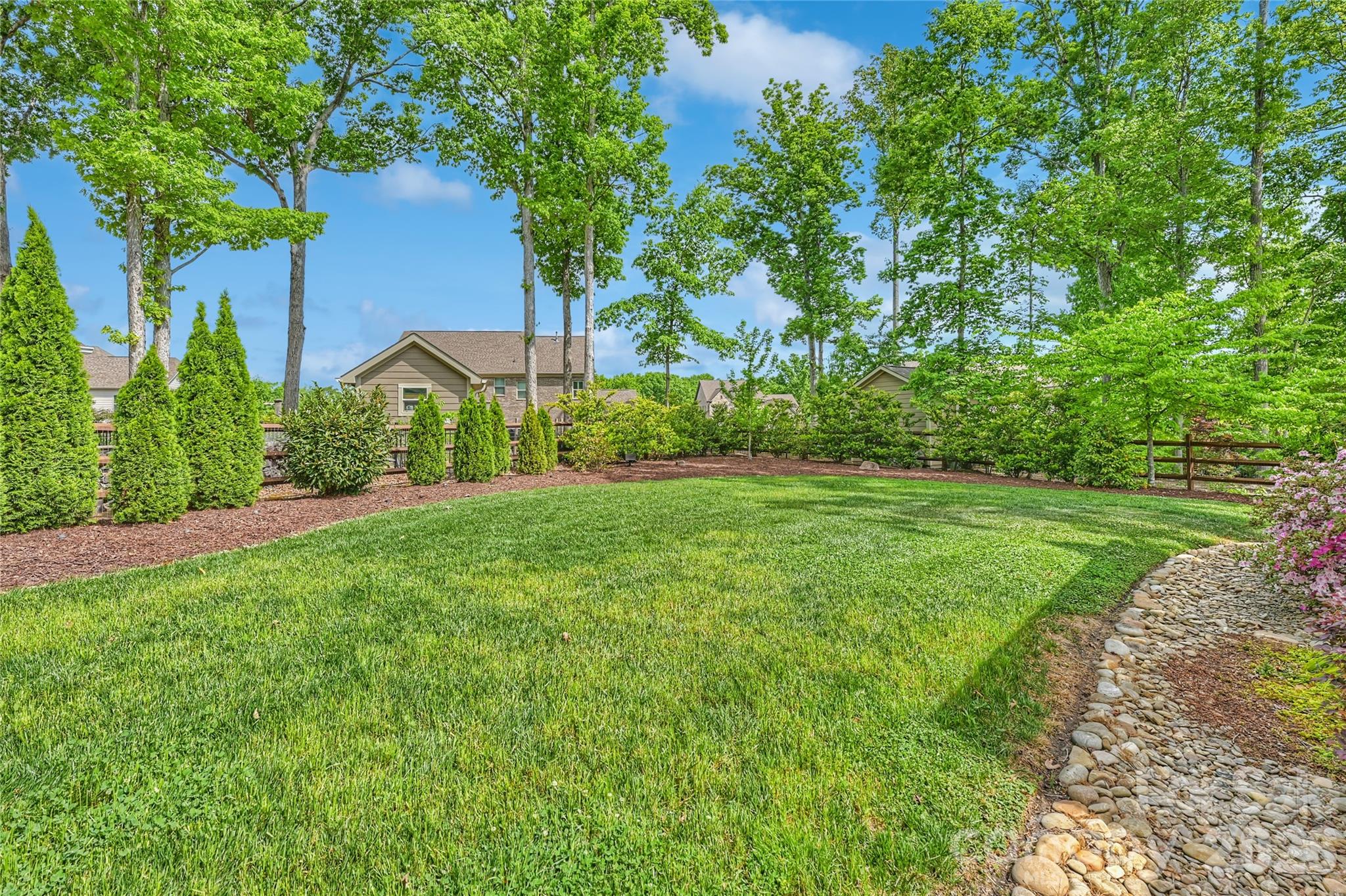 1009 Marlebone Court