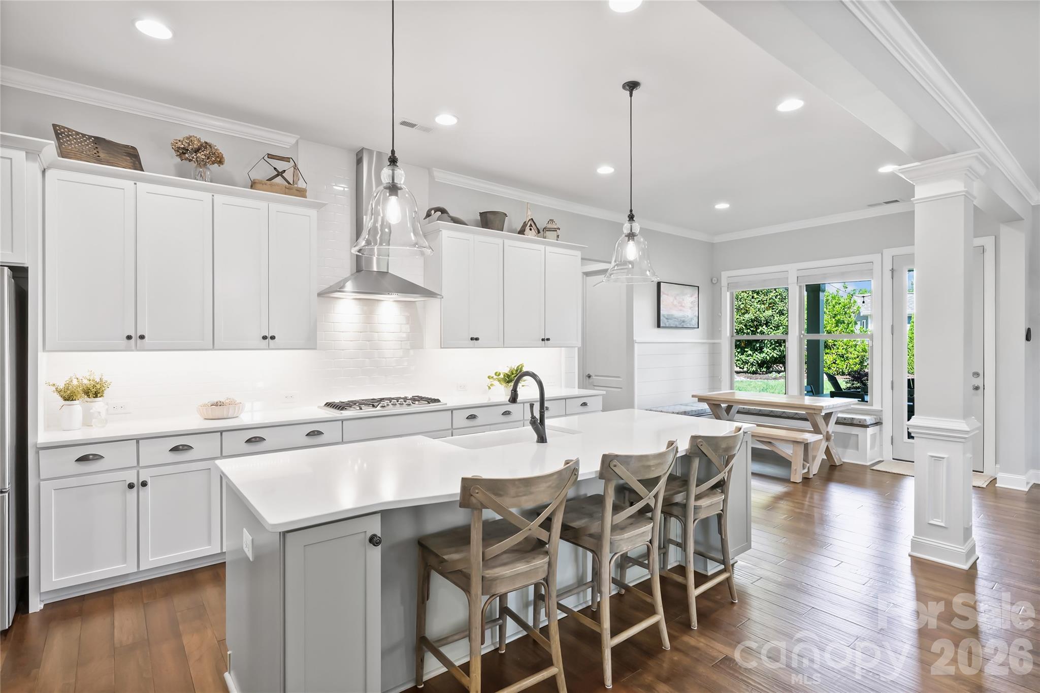 1009 Marlebone Court