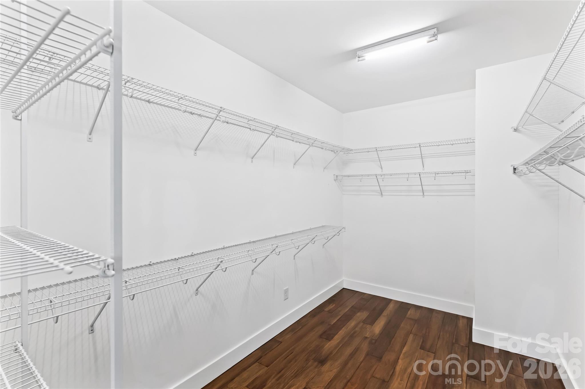 1009 Marlebone Court