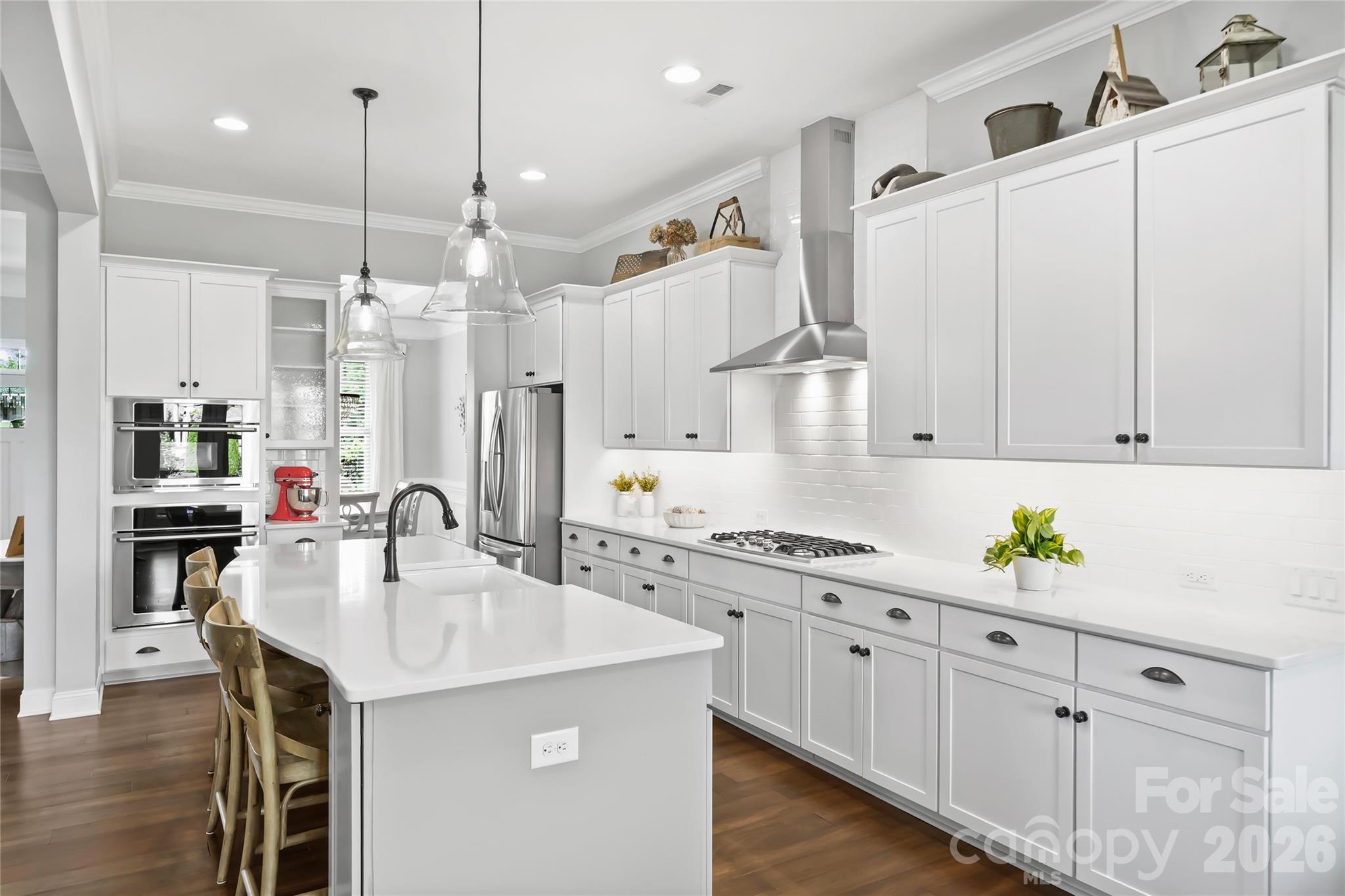 1009 Marlebone Court