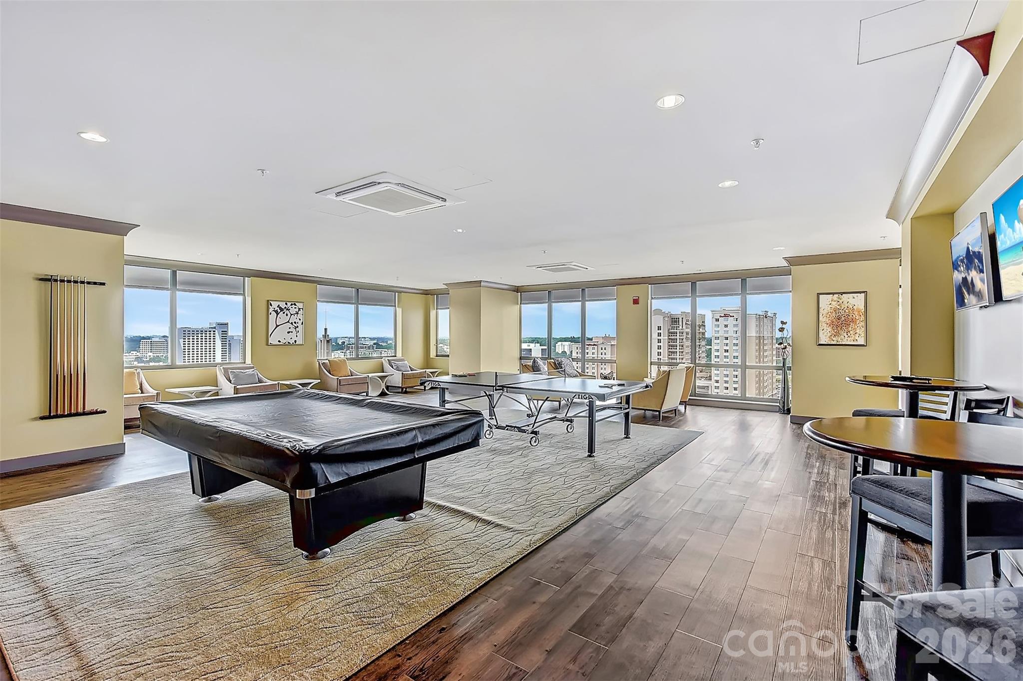 222 S Caldwell Street Unit: 1501