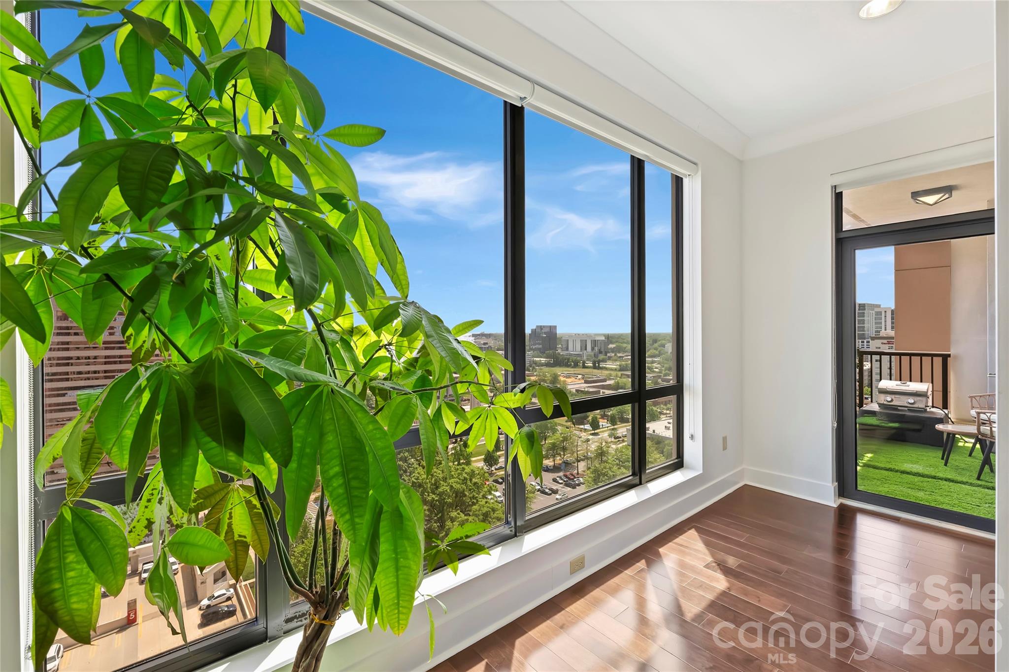 222 S Caldwell Street Unit: 1501