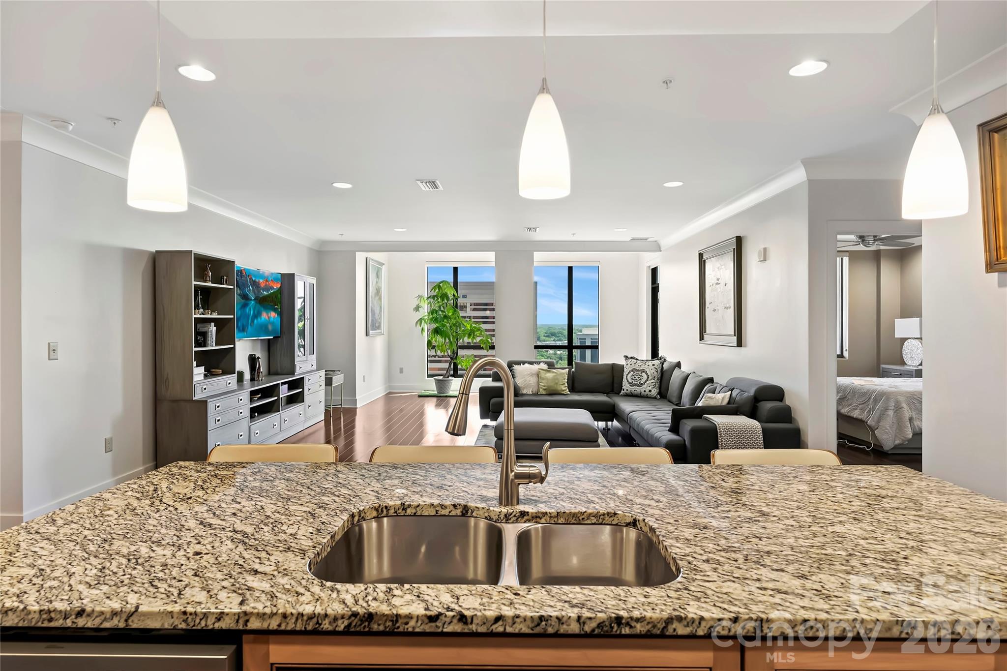 222 S Caldwell Street Unit: 1501