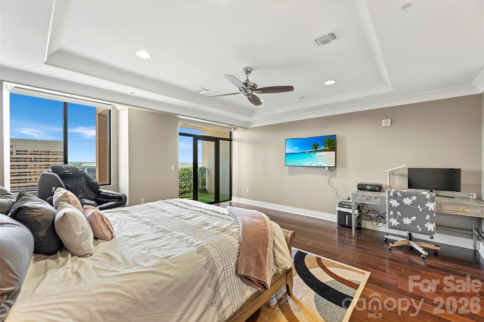 222 S Caldwell Street Unit: 1501