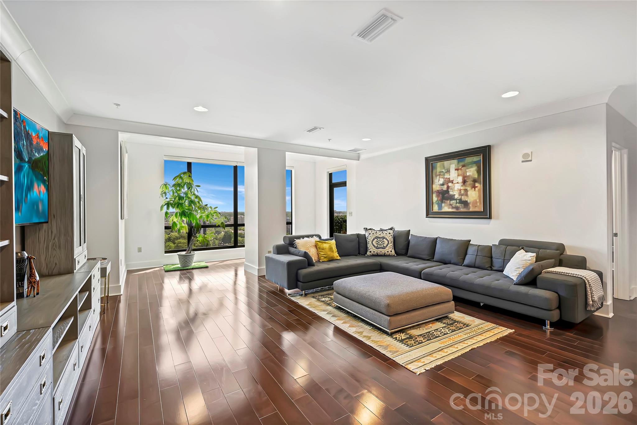 222 S Caldwell Street Unit: 1501