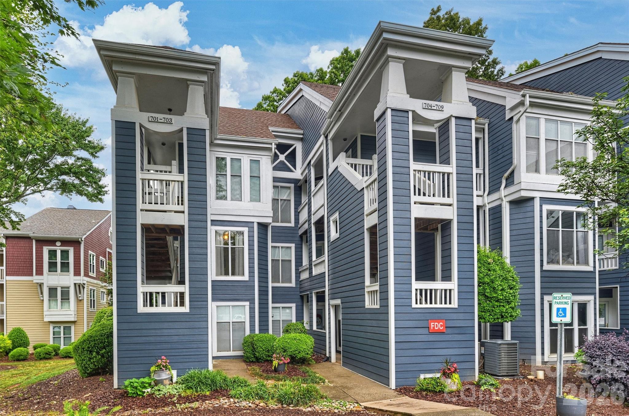 702 Southwest Drive