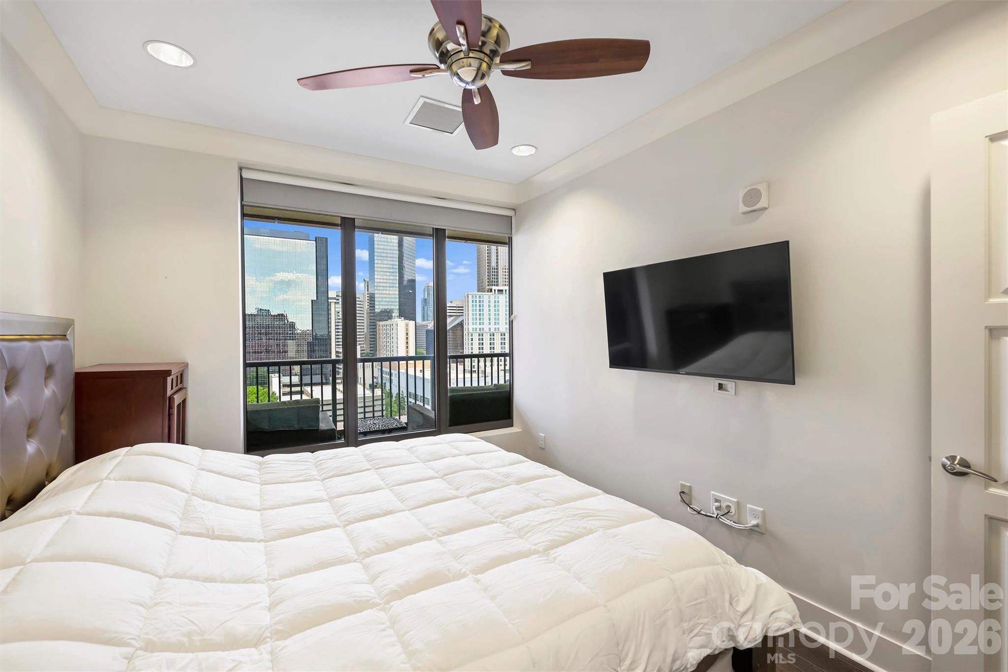 222 S Caldwell Street Unit: 1708