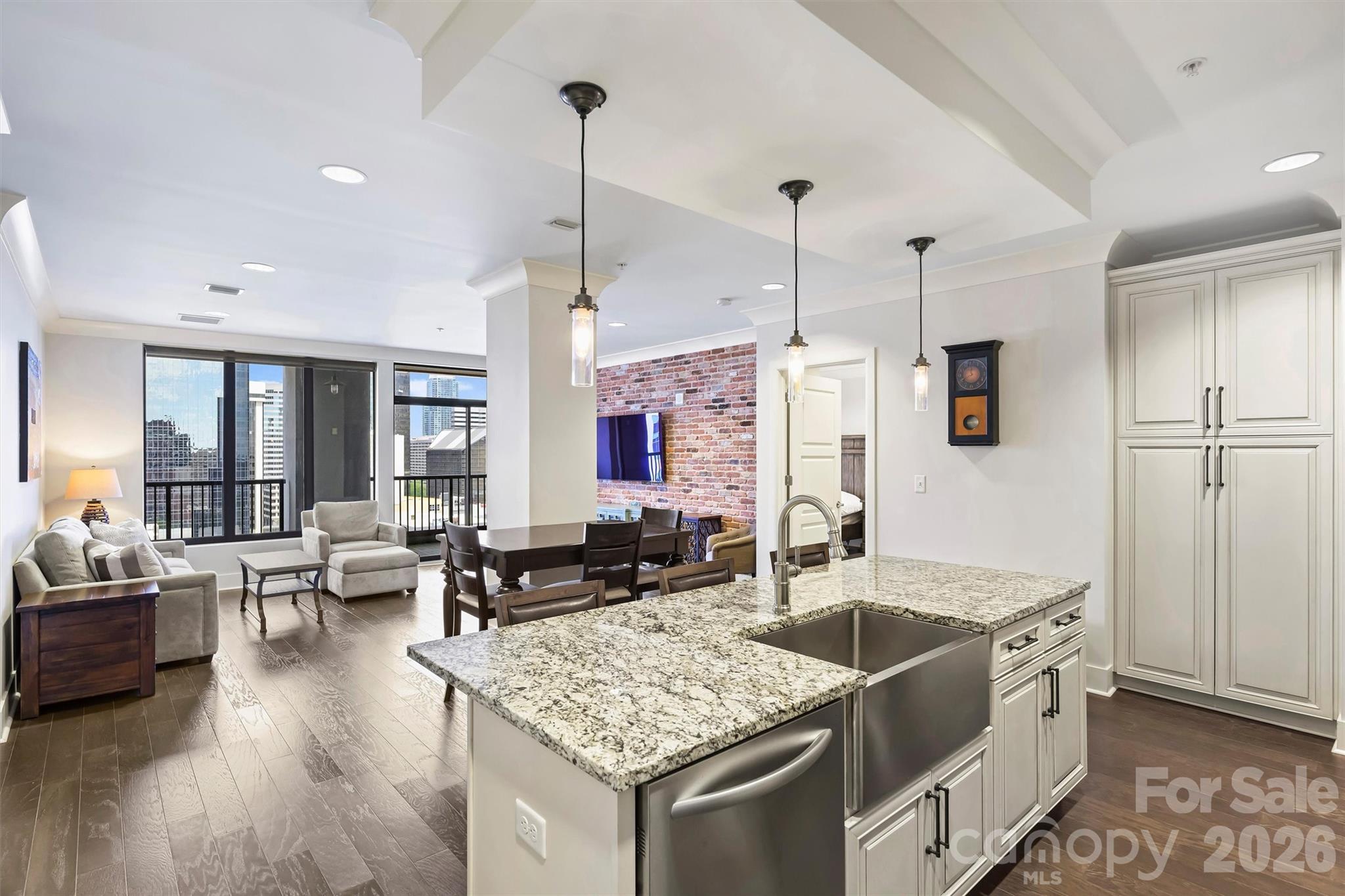 222 S Caldwell Street Unit: 1708