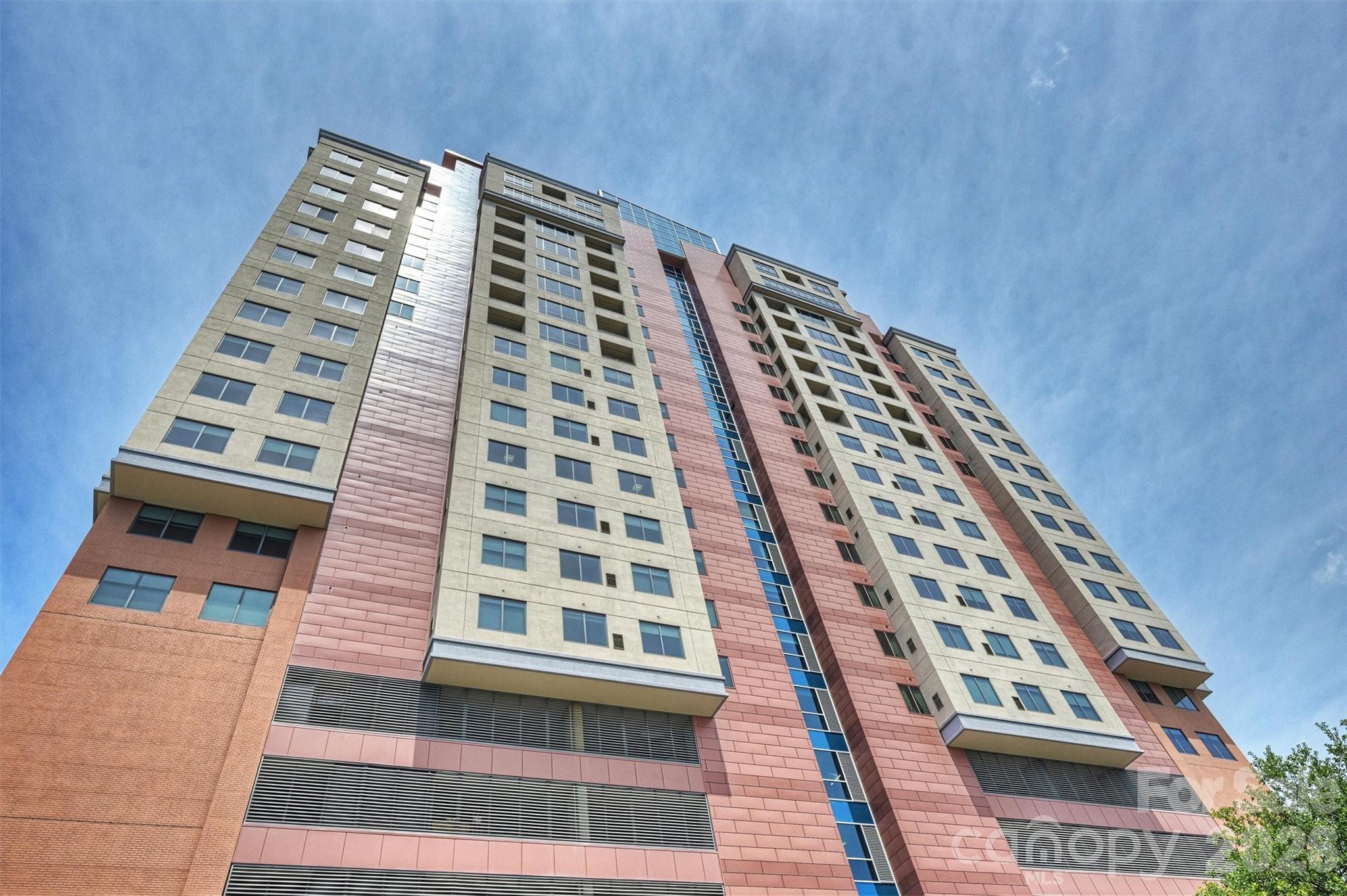 222 S Caldwell Street Unit: 1708