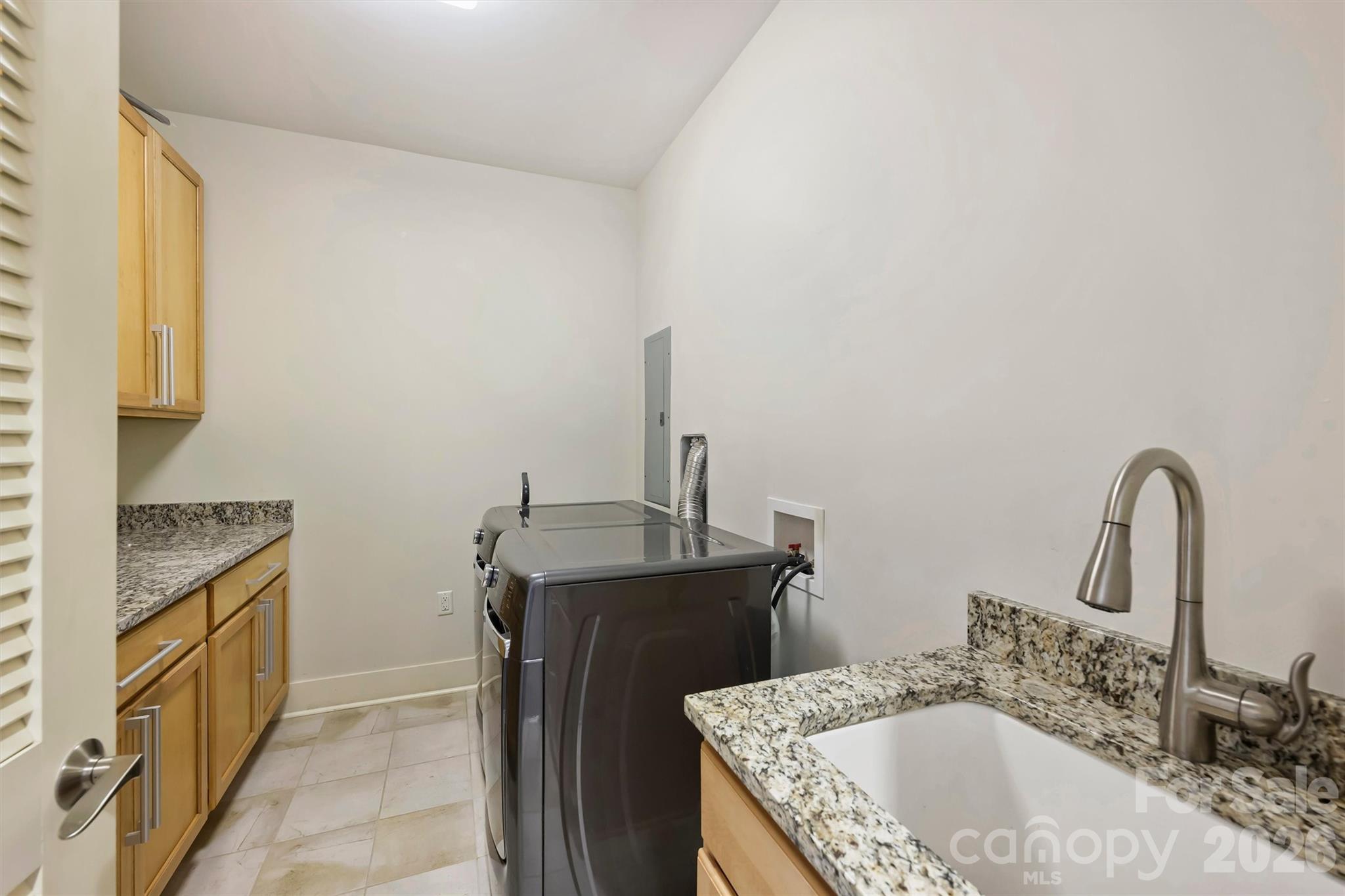 222 S Caldwell Street Unit: 1708