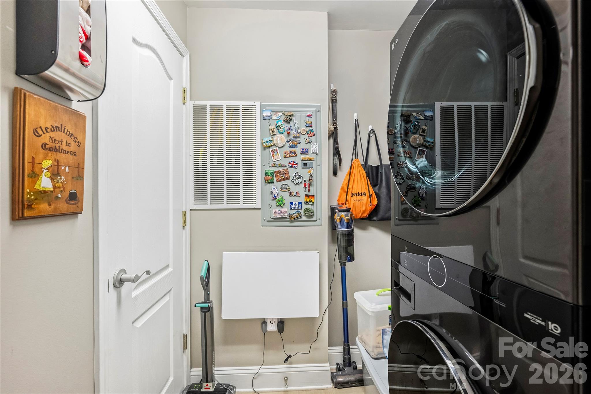 401 N Church Street Unit: 103