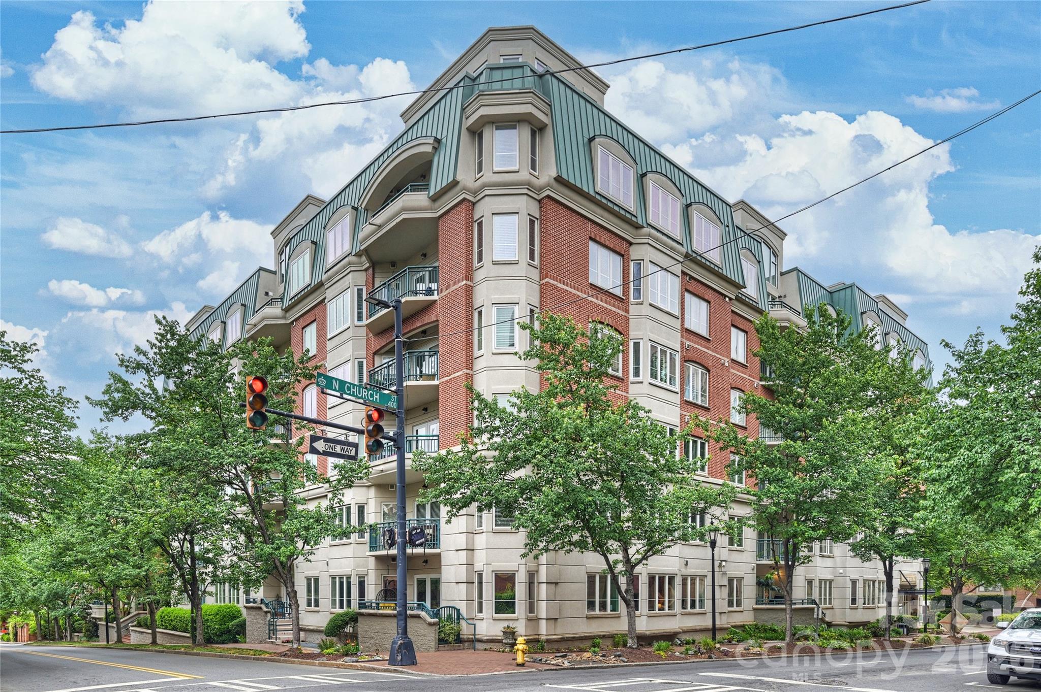 401 N Church Street Unit: 103