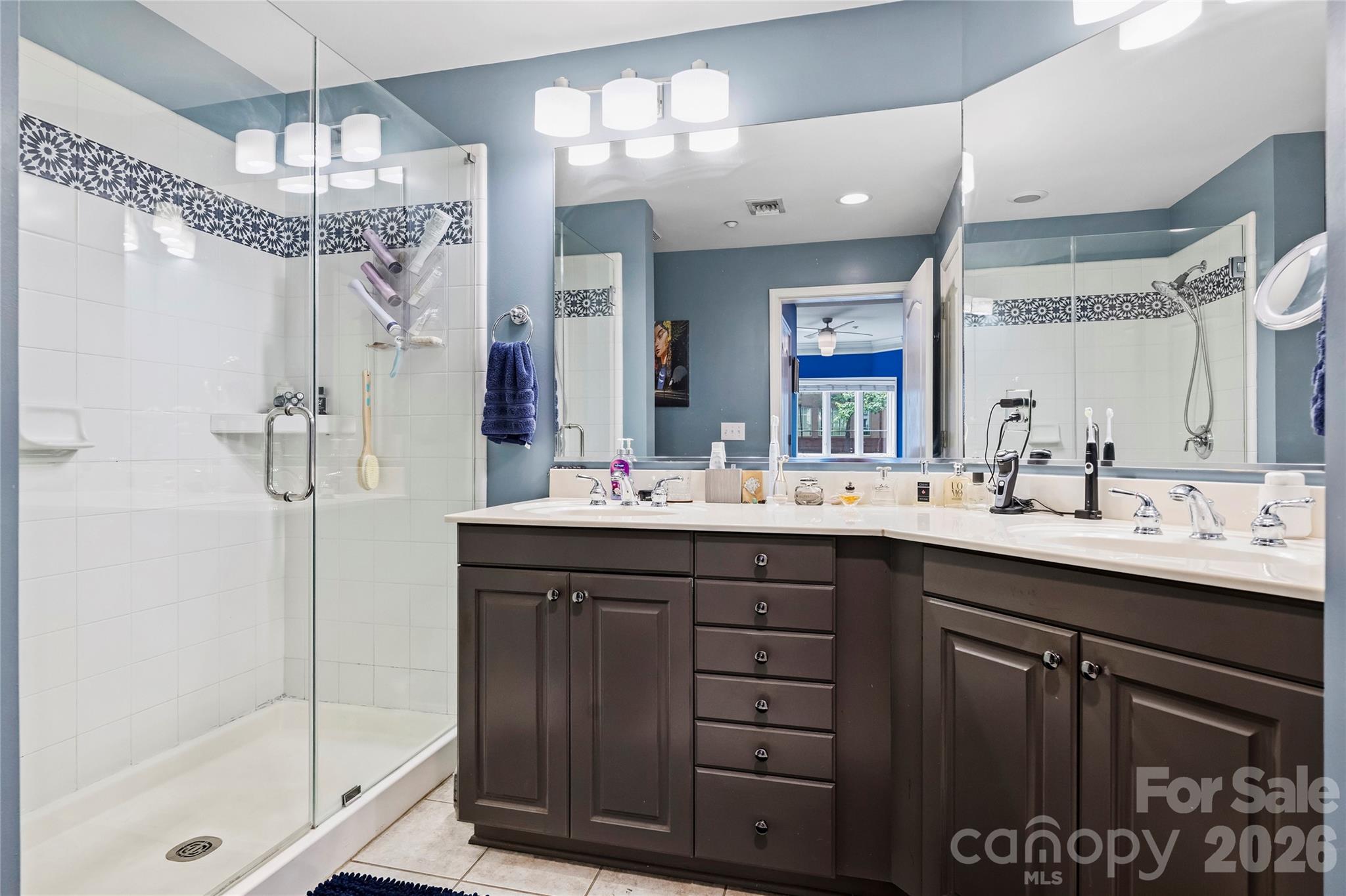 401 N Church Street Unit: 103