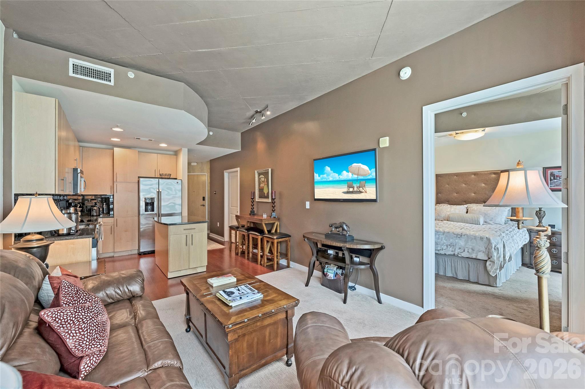 210 N Church Street Unit: 1605