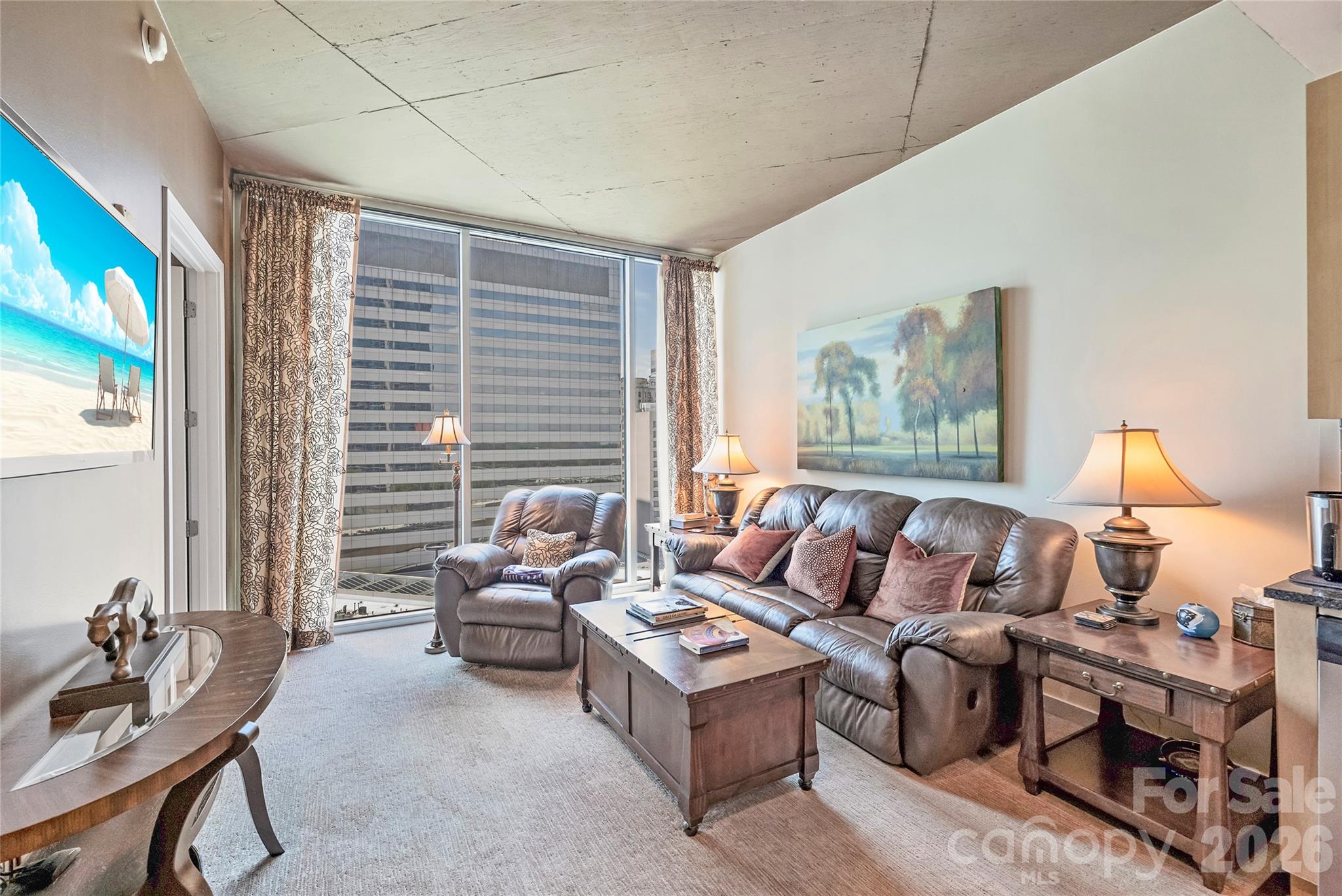 210 N Church Street Unit: 1605