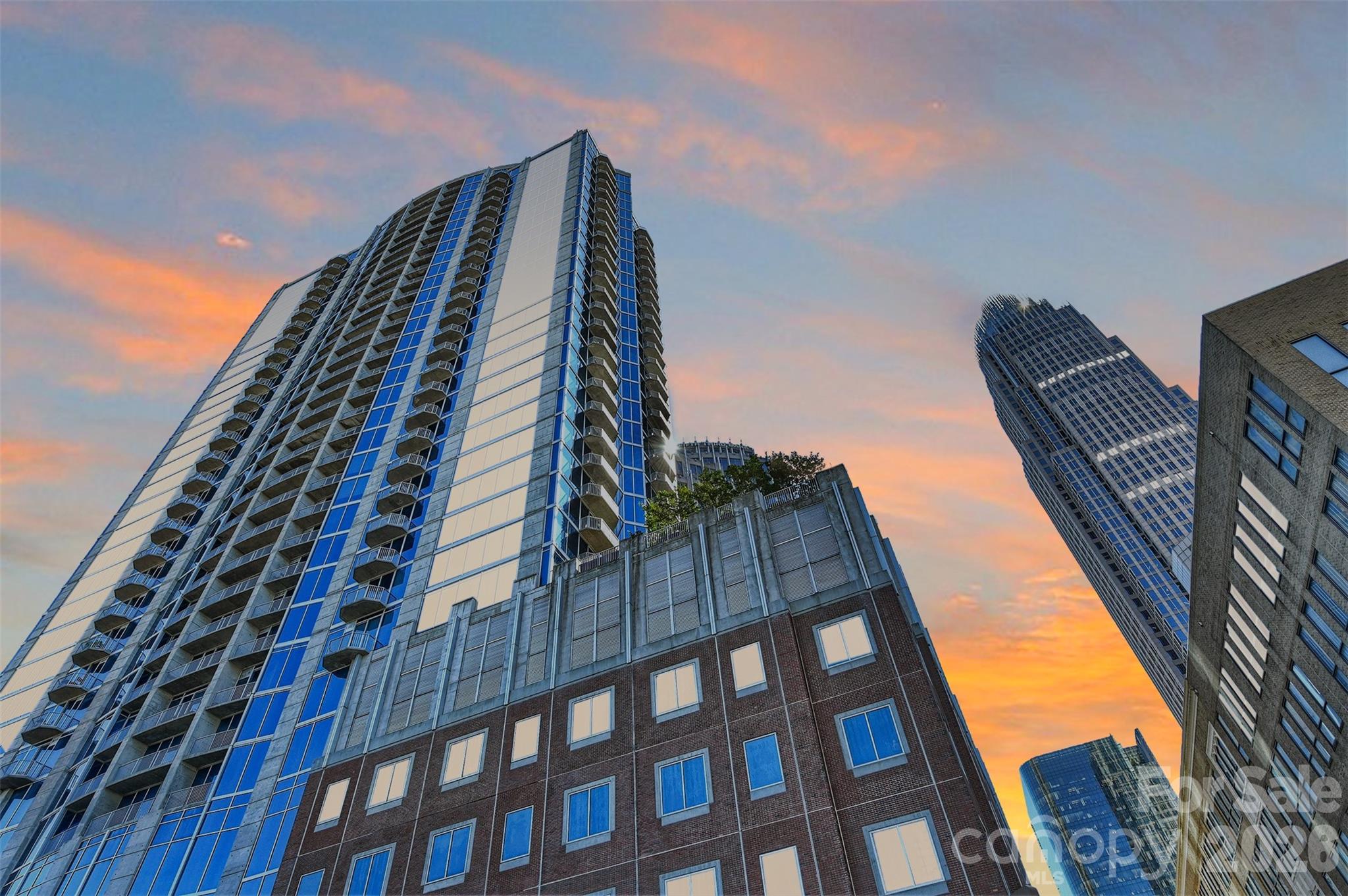 210 N Church Street Unit: 1605