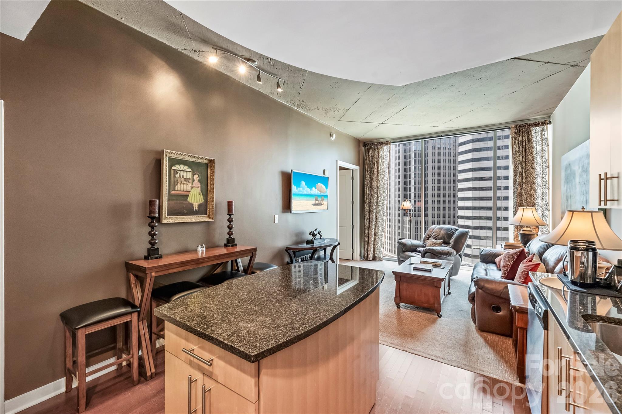 210 N Church Street Unit: 1605