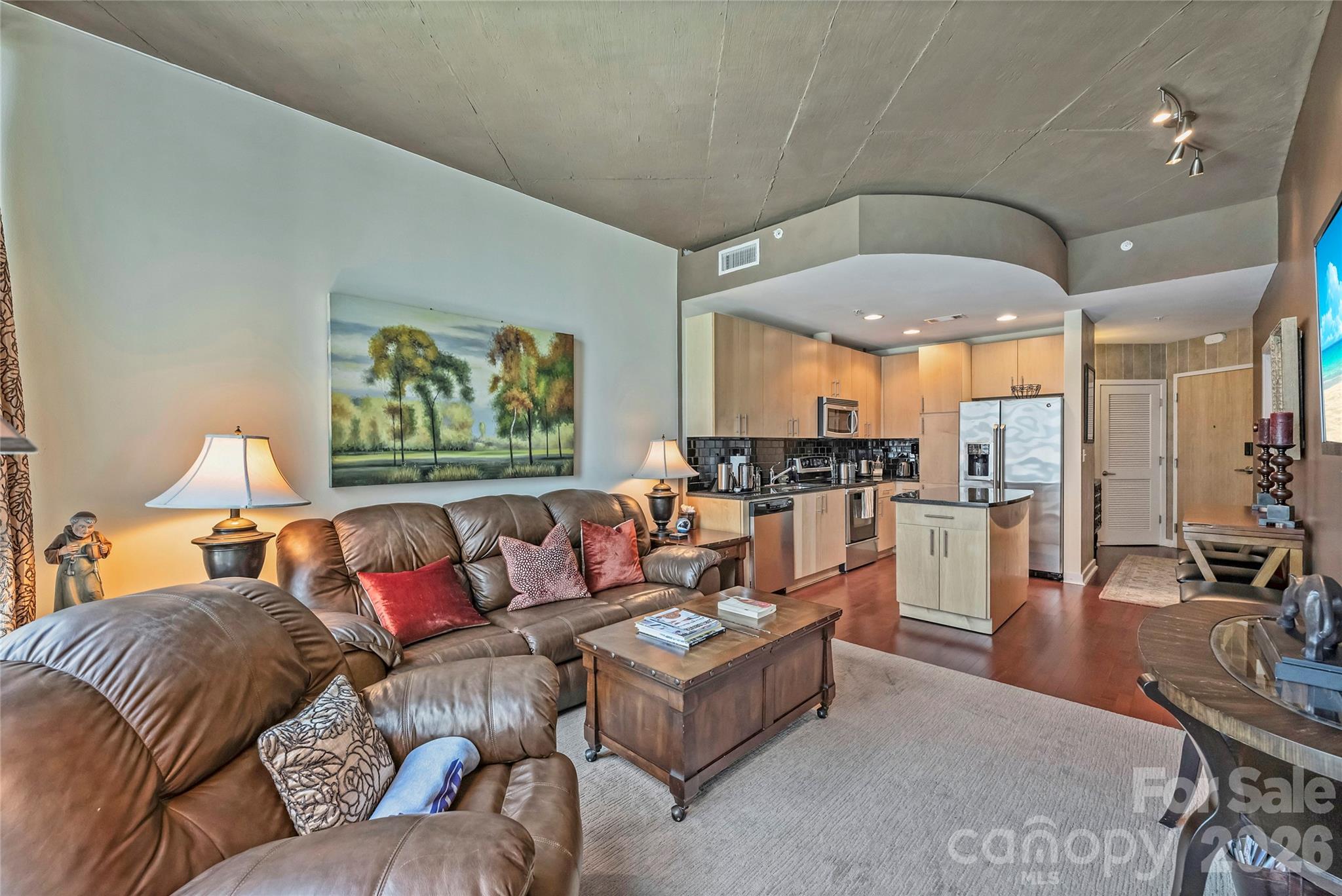 210 N Church Street Unit: 1605