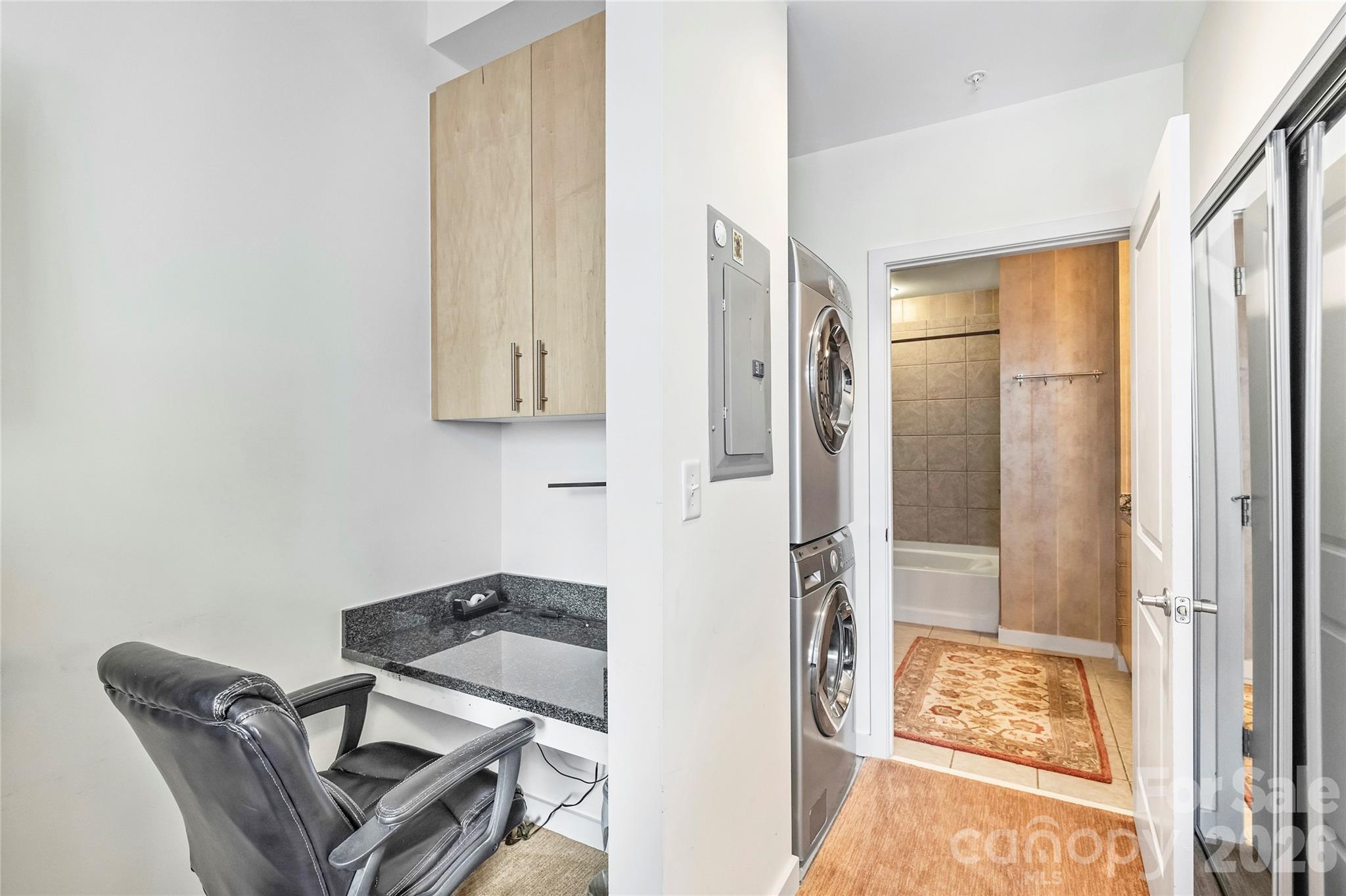 210 N Church Street Unit: 1605