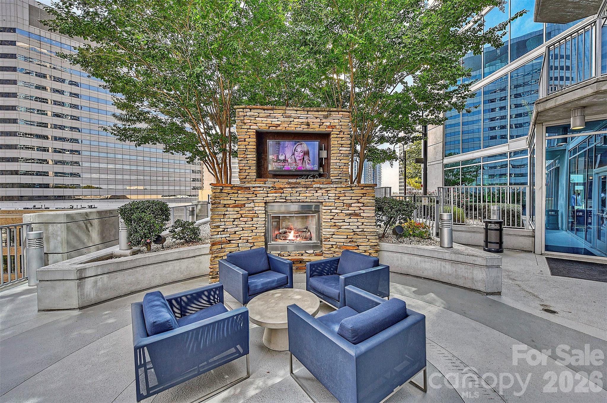 210 N Church Street Unit: 1605