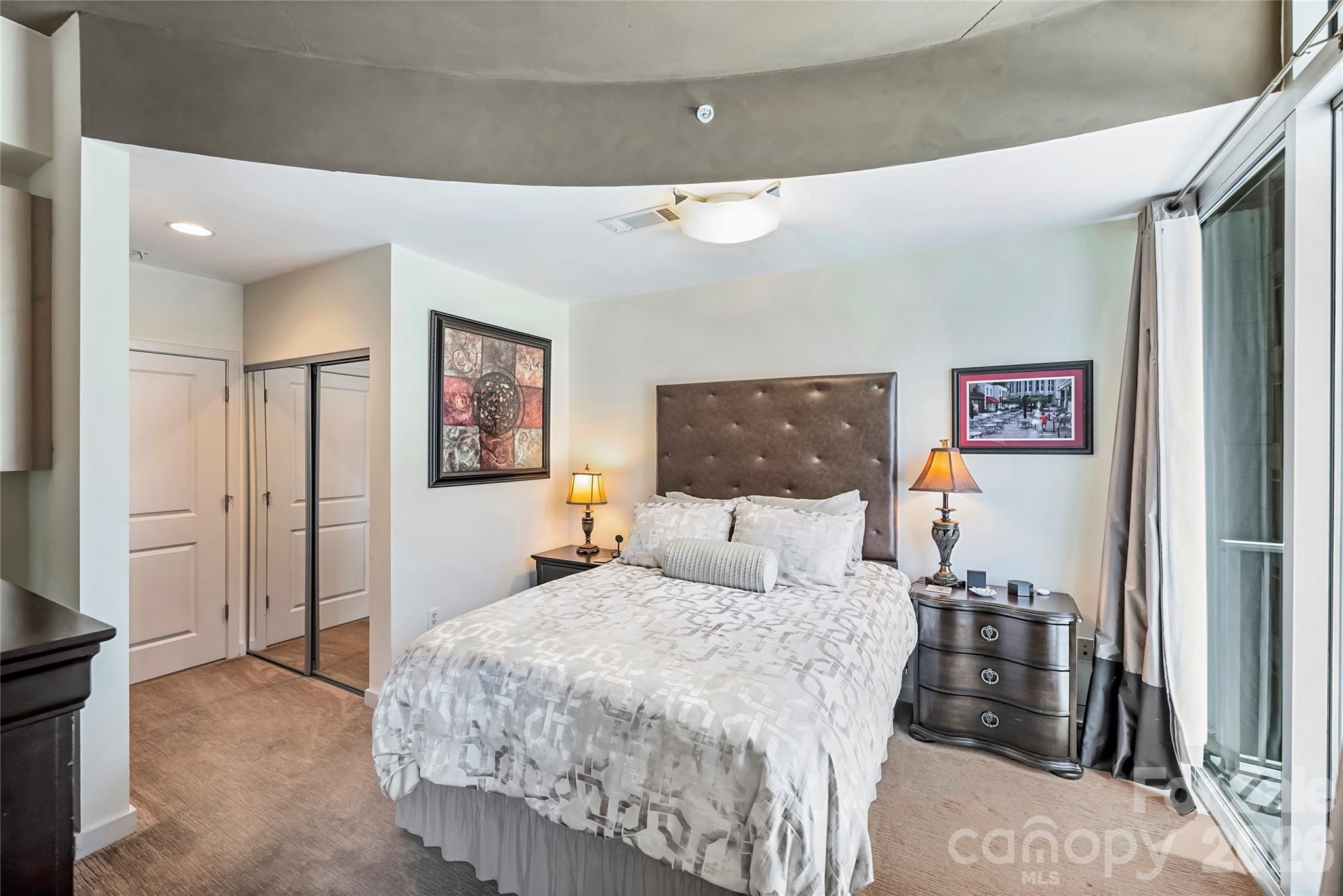 210 N Church Street Unit: 1605