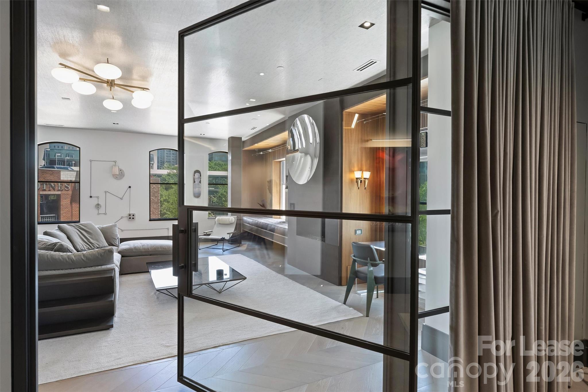 229 N Church Street Unit: 304
