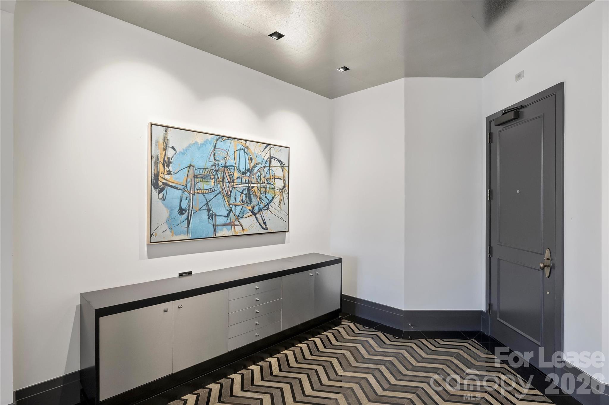 229 N Church Street Unit: 304