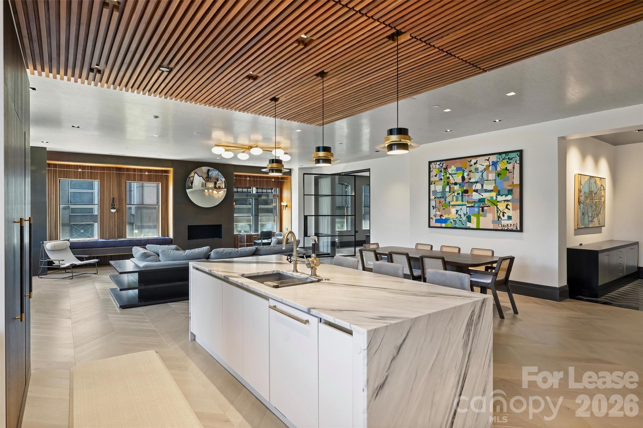 229 N Church Street Unit: 304