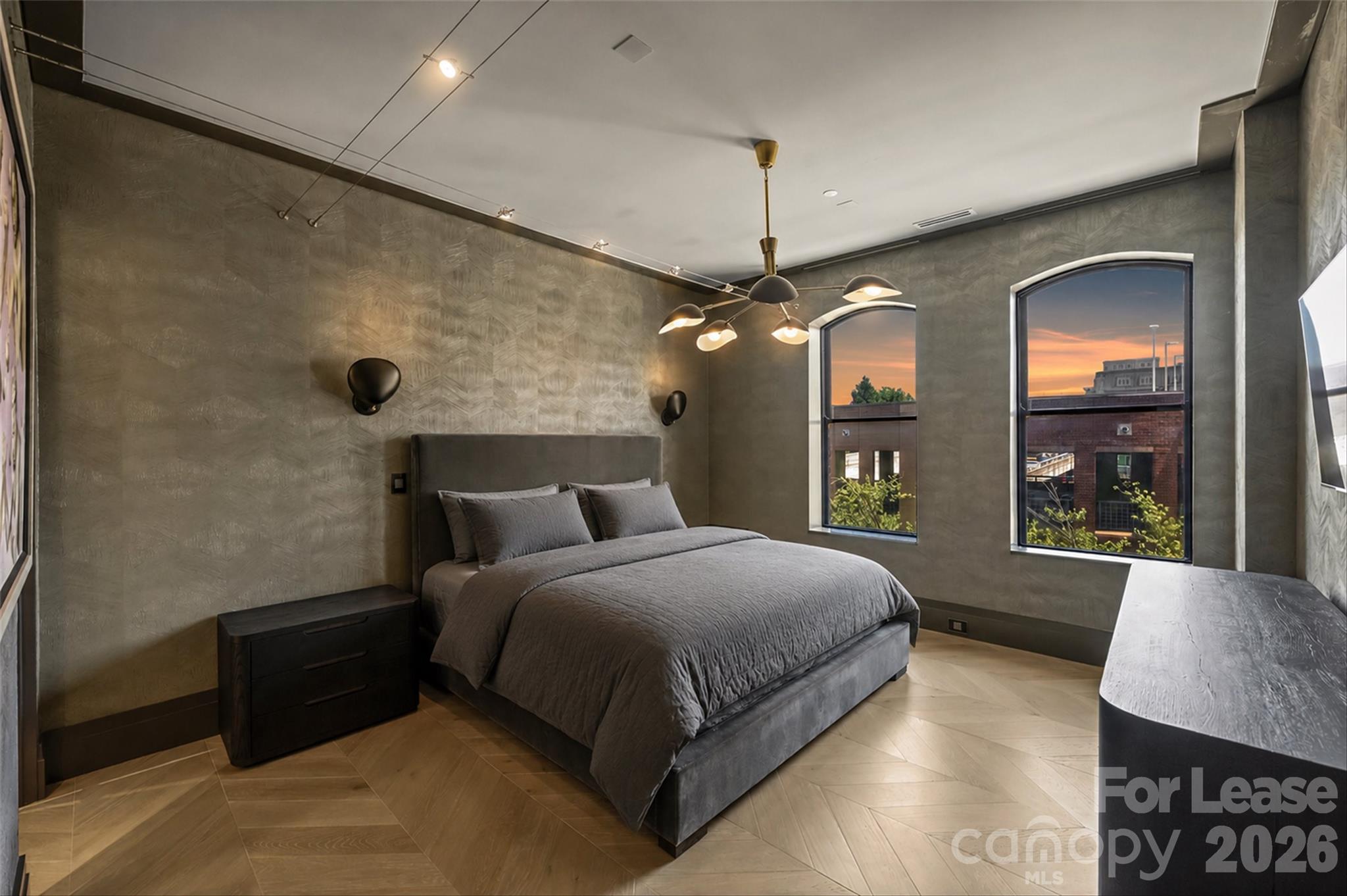 229 N Church Street Unit: 304