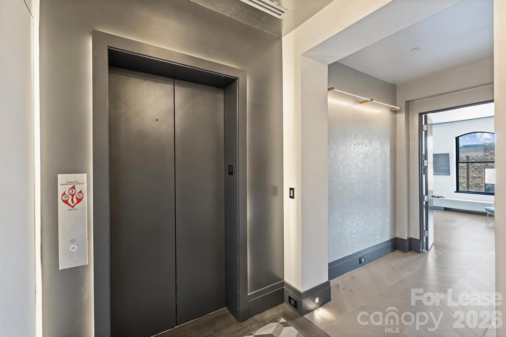 229 N Church Street Unit: 304