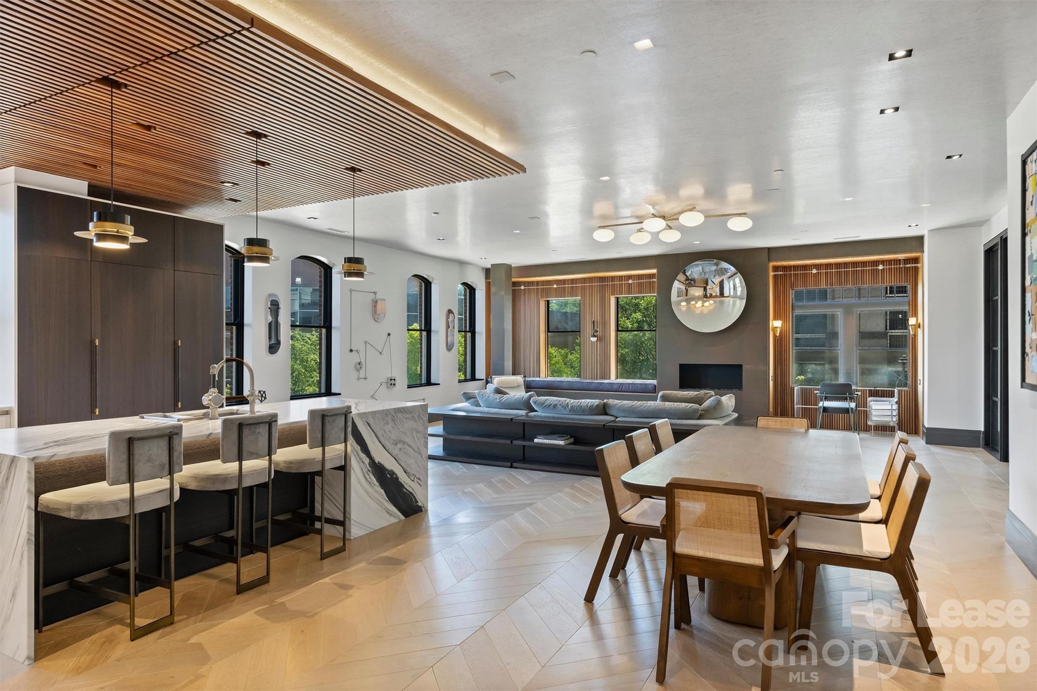 229 N Church Street Unit: 304