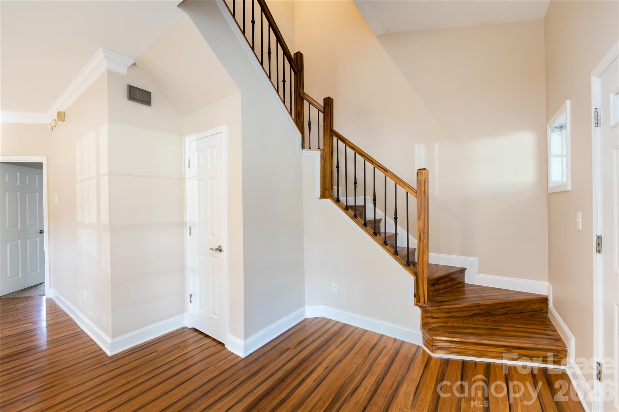 1124 W 1st Street