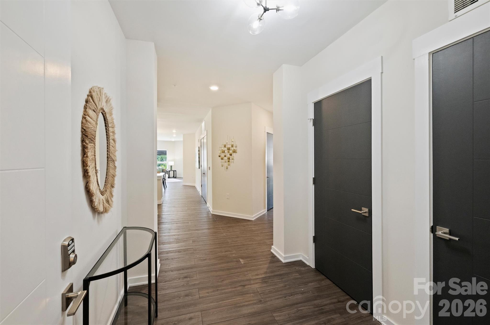 3630 N Davidson Street Unit: 2207